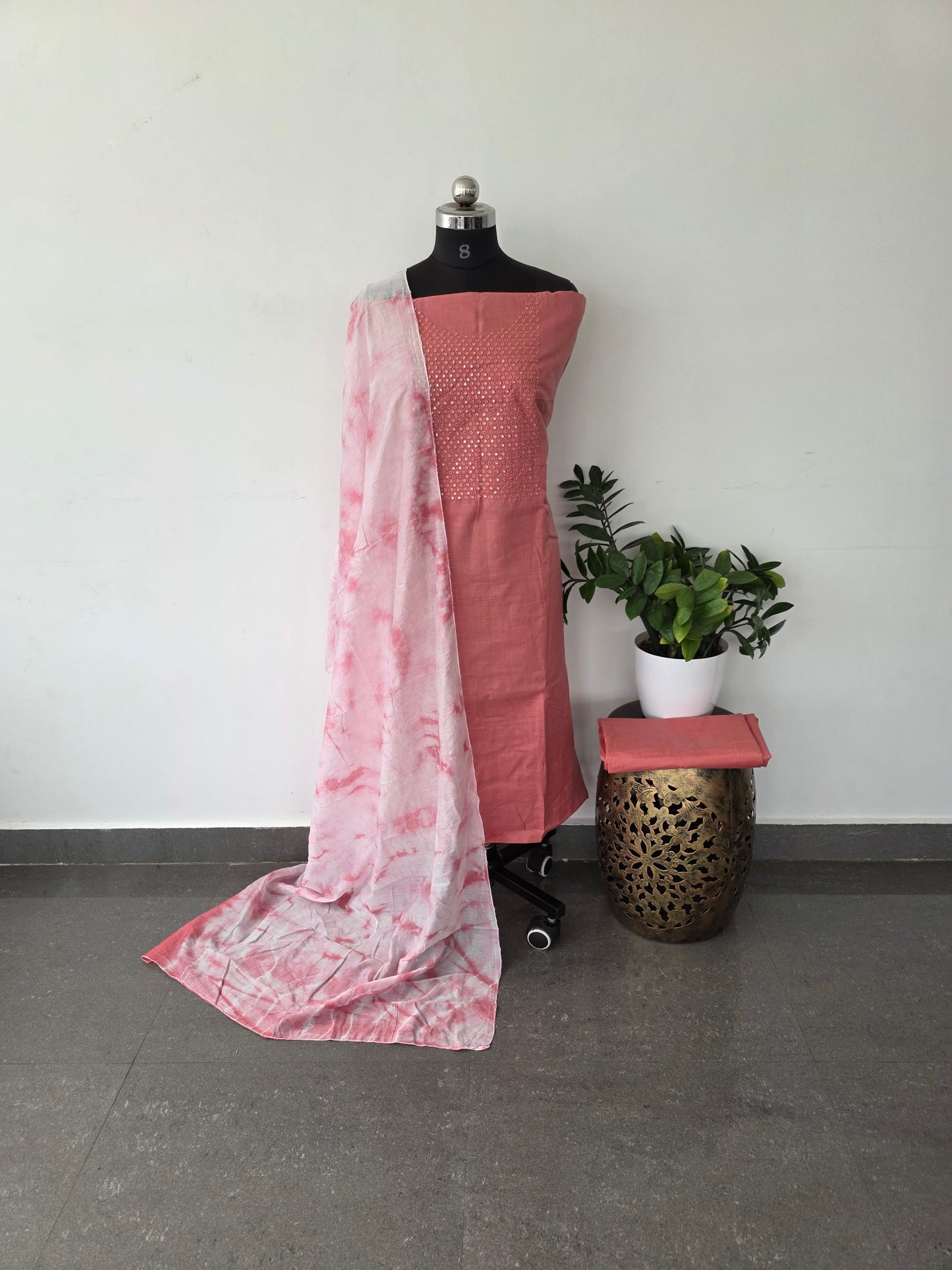 Soft cotton top with batik silk shawl - CLA185