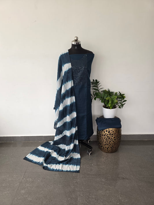 Soft cotton top with batik silk shawl - cb7