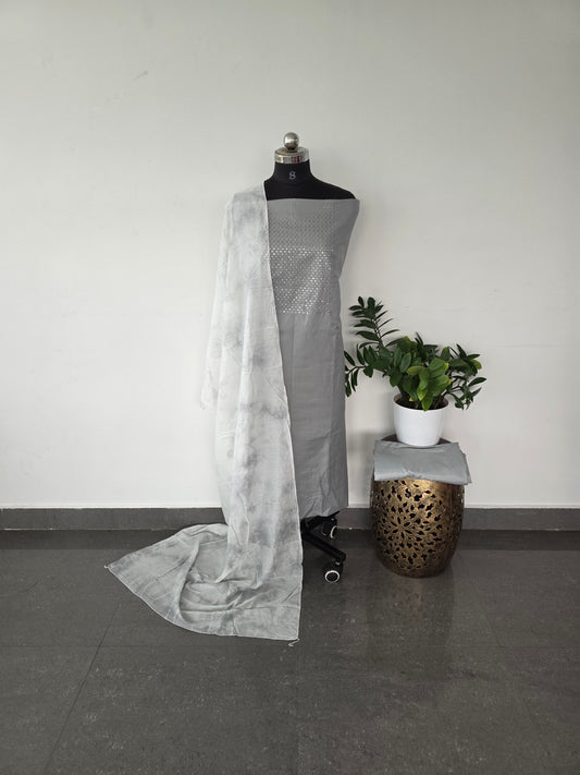 Soft cotton top with batik silk shawl - cb4