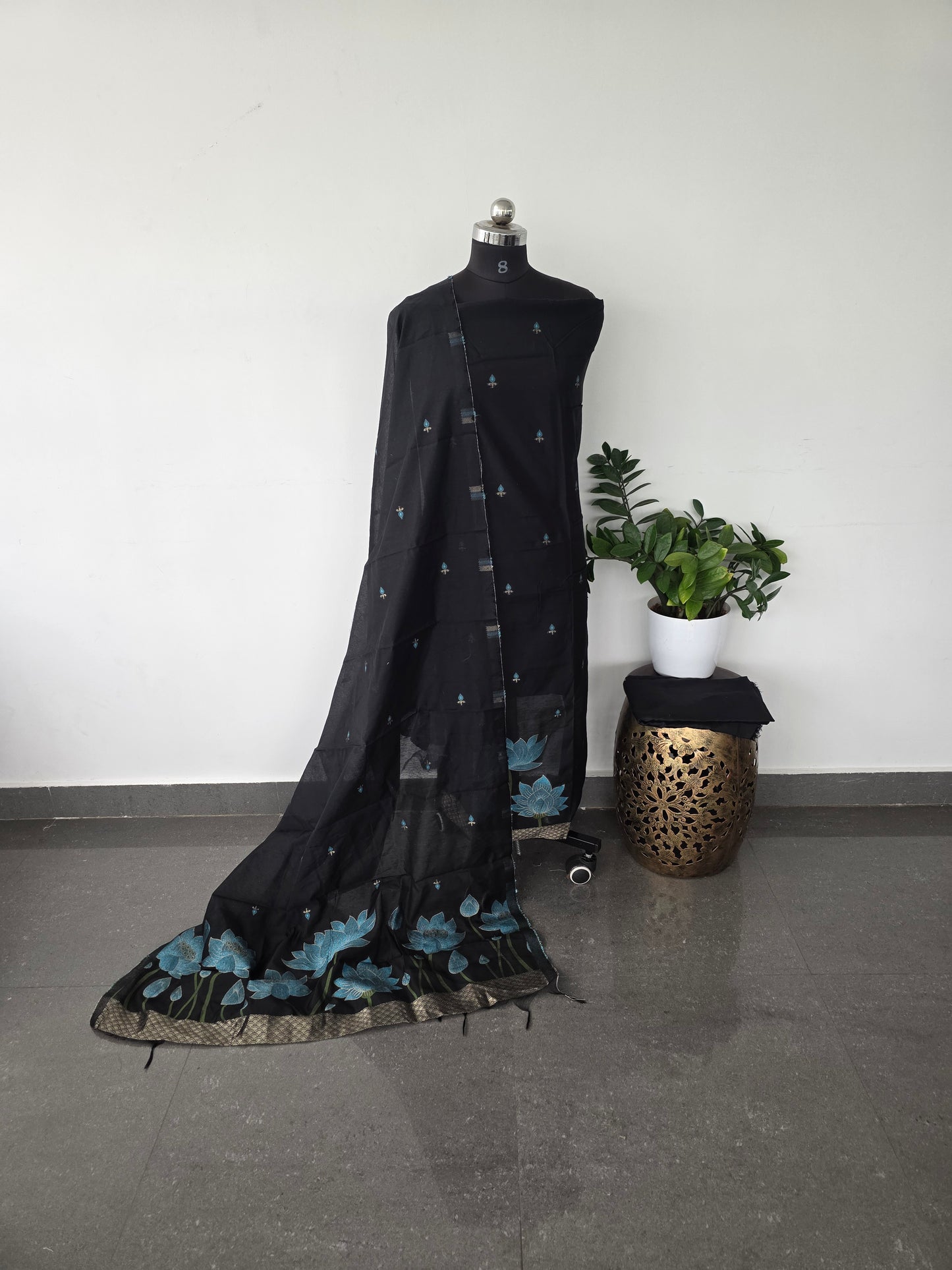 Lotus jamdhani silk cotton set - lotus1