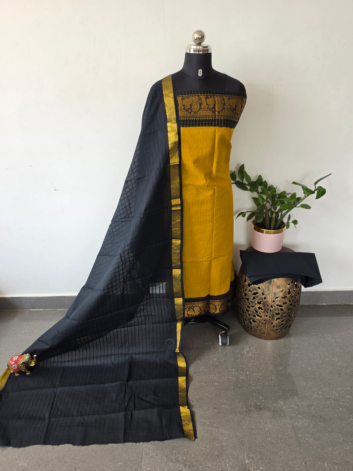 Madurai sungudi zari kattam salwar set-MS162