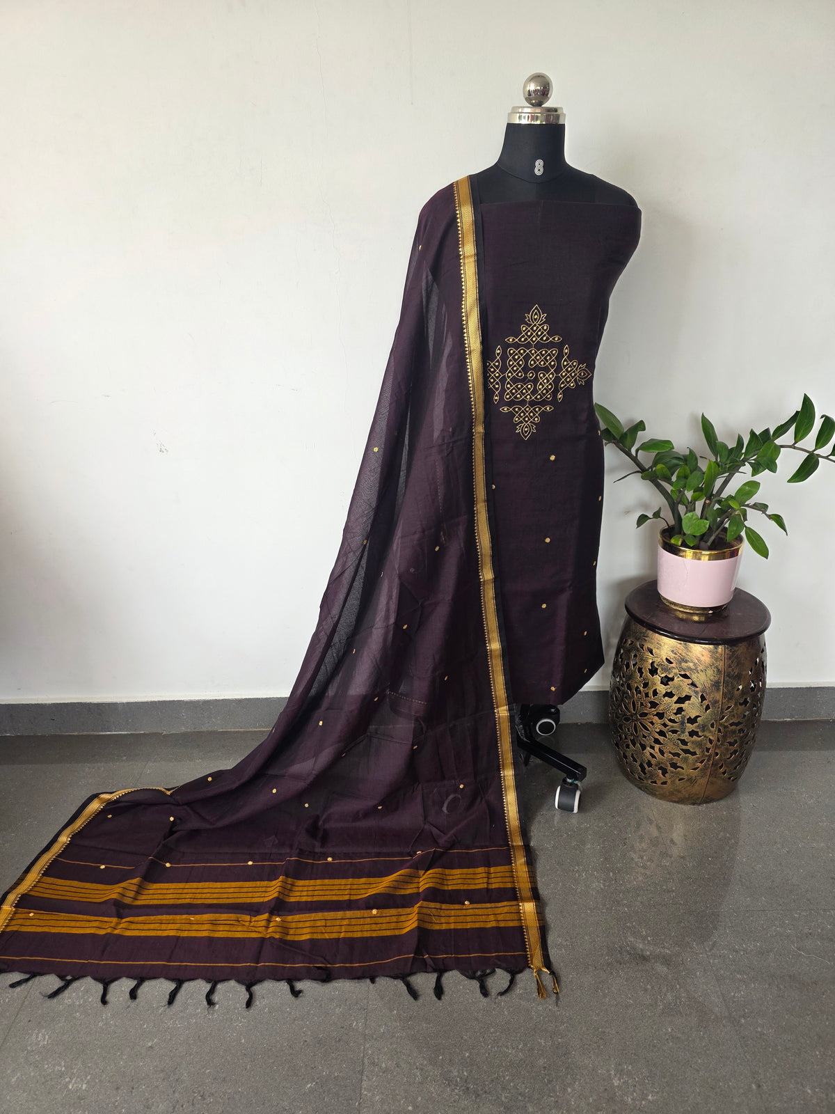 Kolam Embroidery Narayanapet salwar (Brown) (4.5 mtrs) -NA675