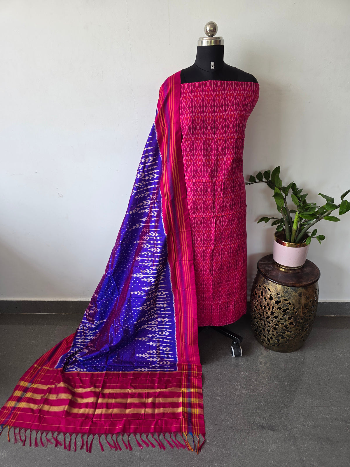 Handloom Sico ikkat top with Pure ikkat silk duppatta- JM138