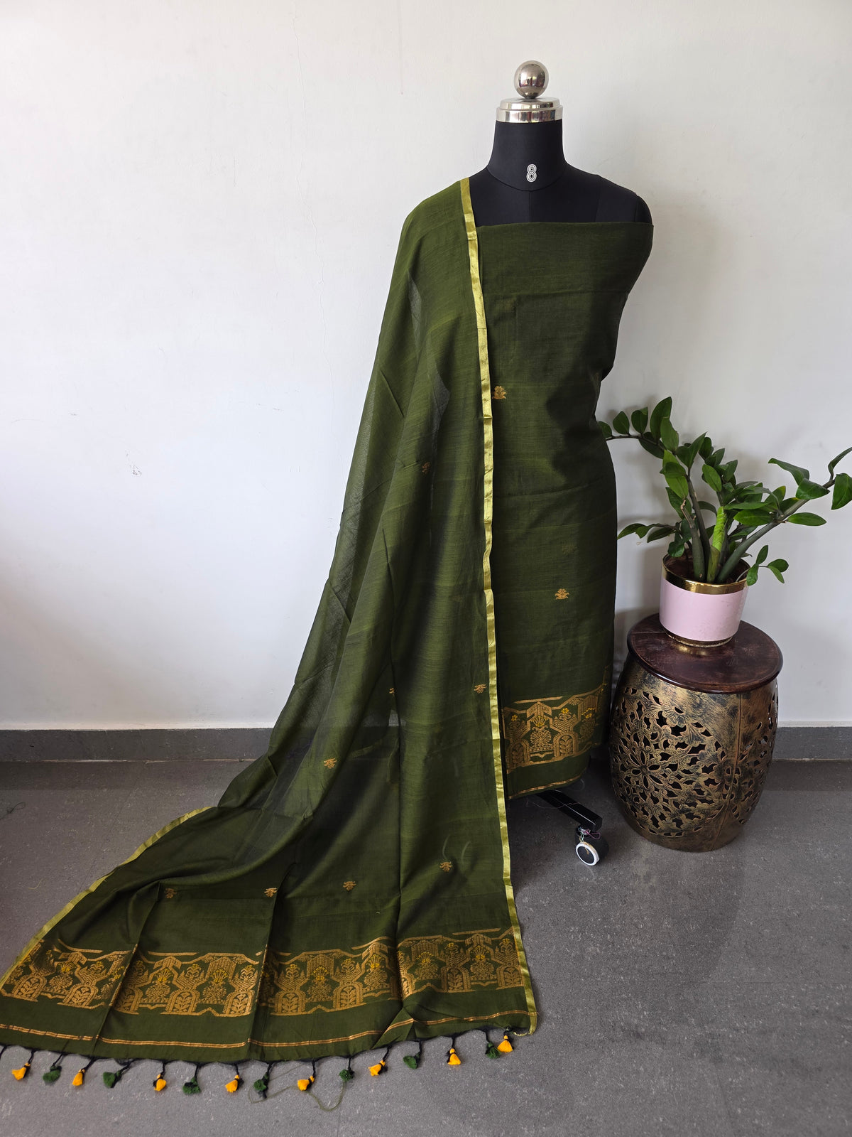 West bengal Handwoven mul khadi cotton jamdhani set - JM18