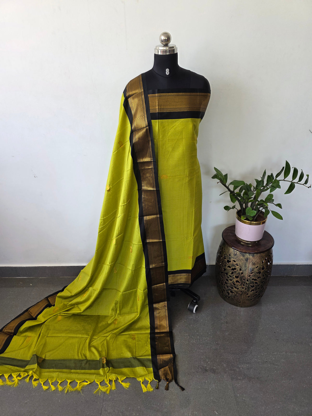 Kovilpattu soft silk set (4.5 mtrs) -NA786