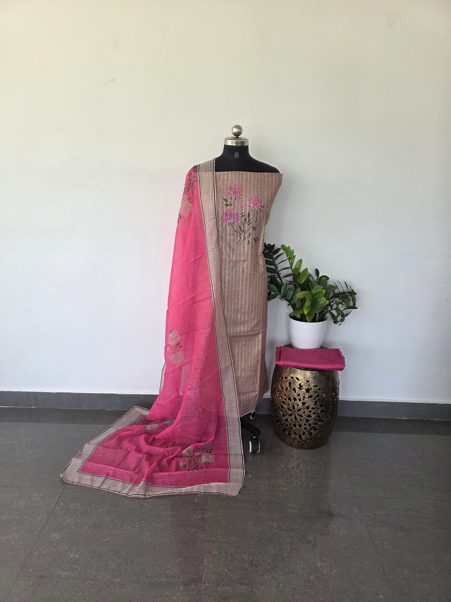 Soft linen set with jari lines - SL12