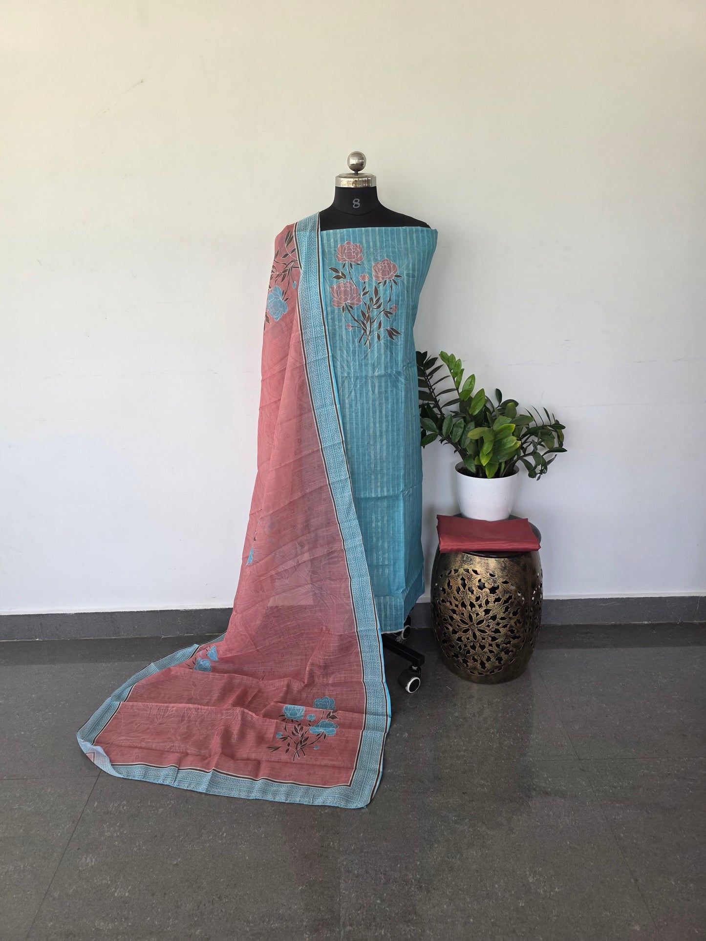 Soft linen set with jari lines - SL8