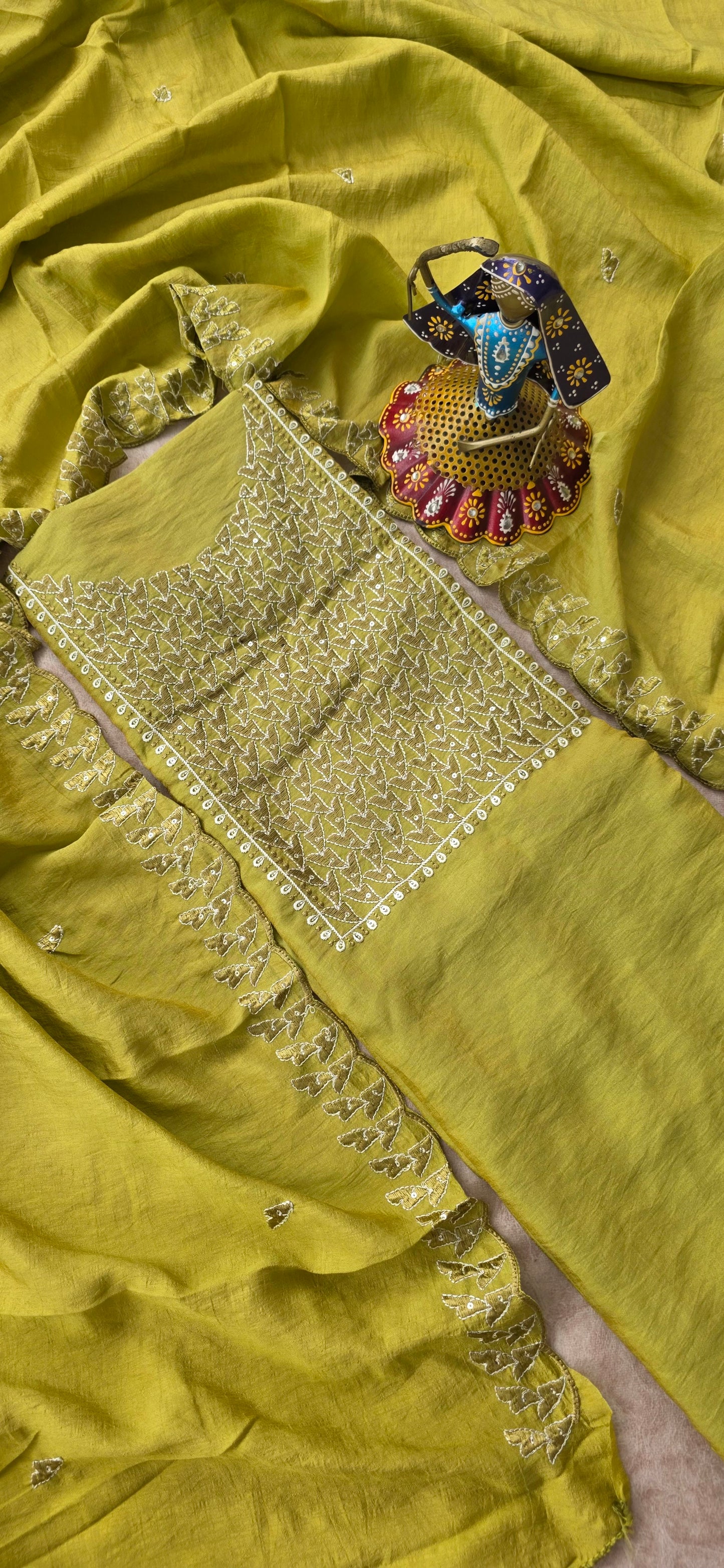 Premium soft silk set - V6