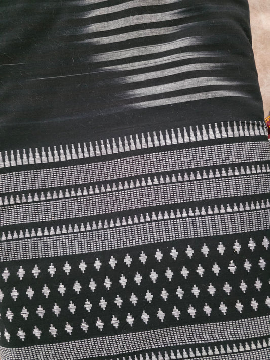 Pure handloom cotton running material (2.5 mtrs)- HM11