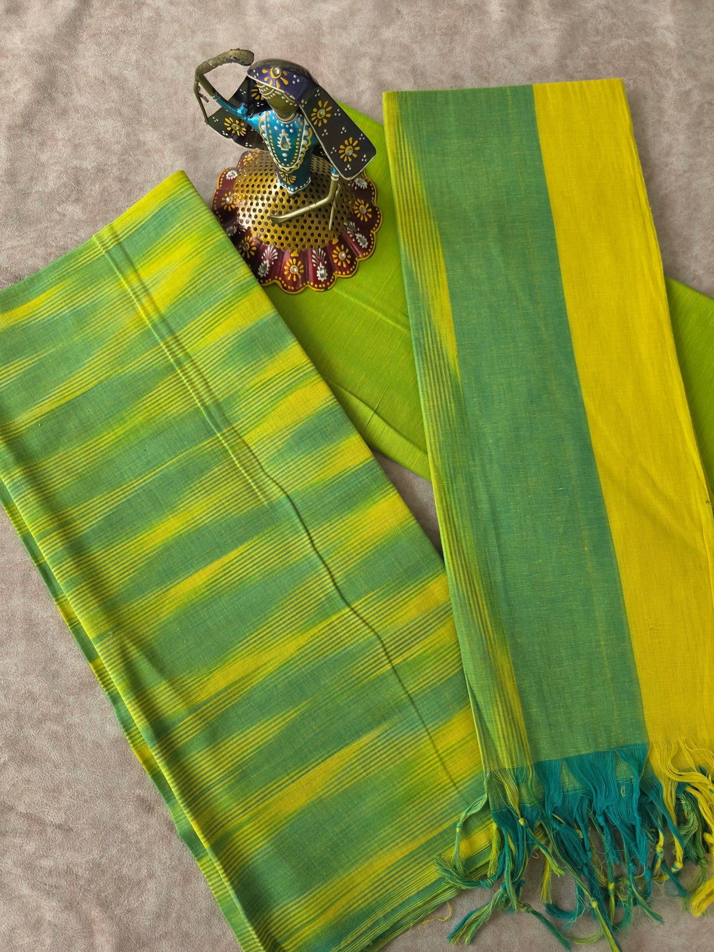 Pure handloom ikkat cotton set - green