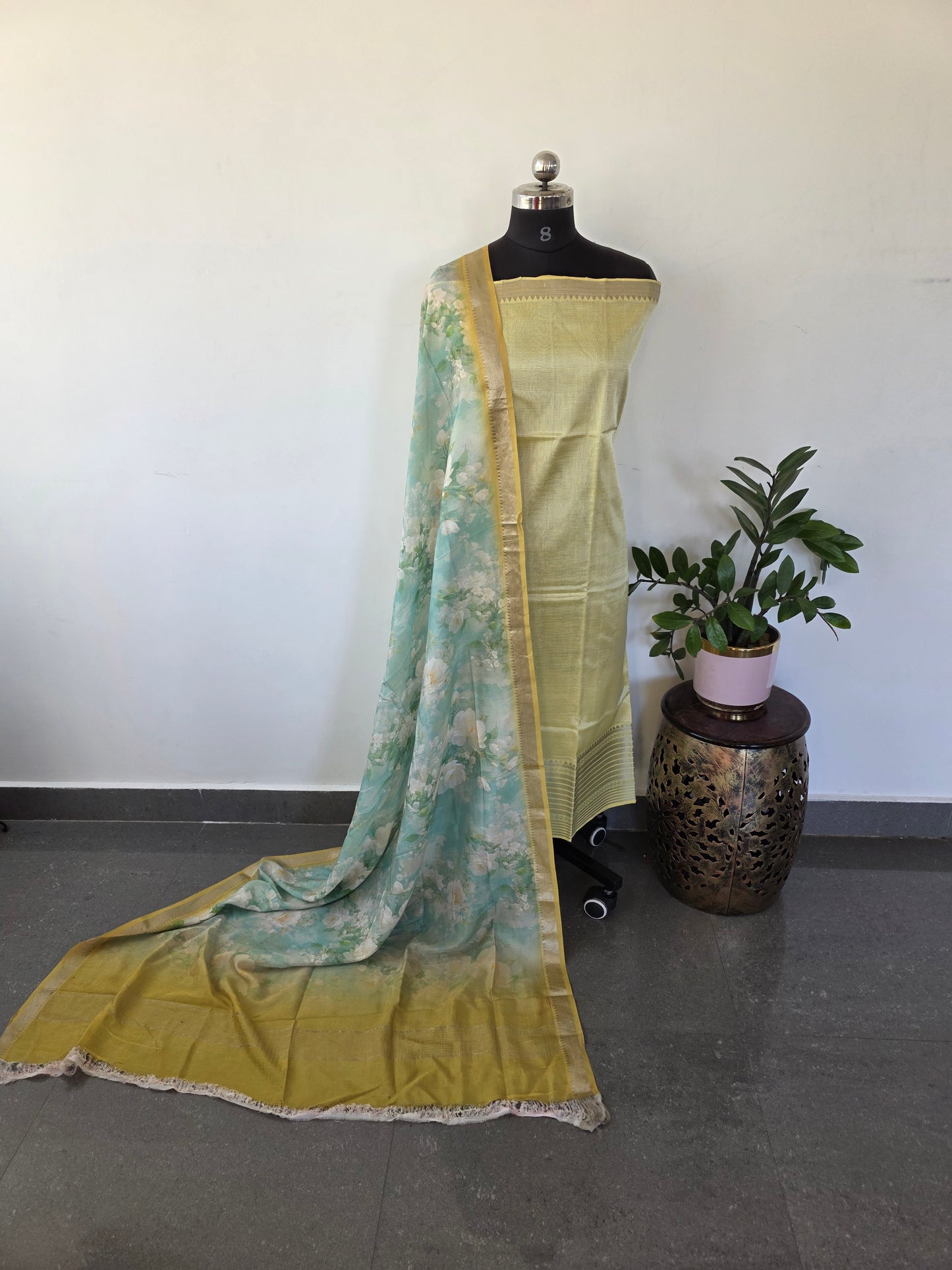 Handloom mangalagiri silk top with pure mangalagiri digital silk shawl - ML9