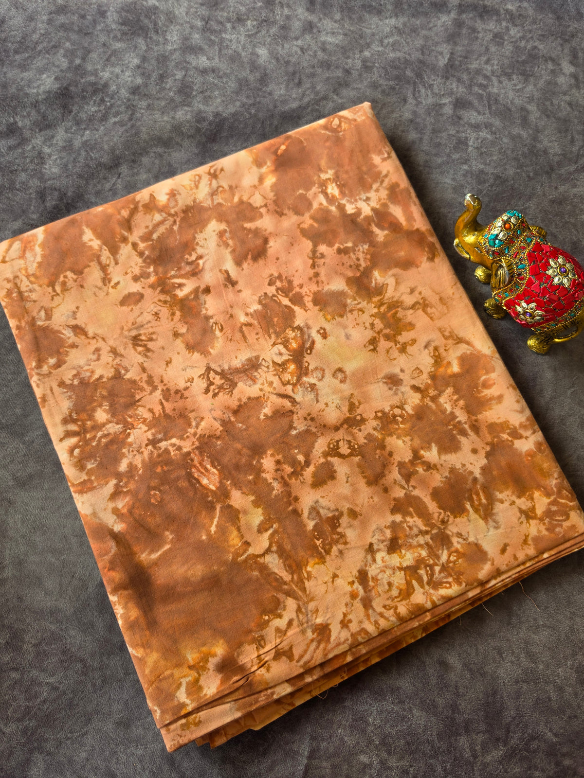 Handcrafted batik cotton running material -HB96