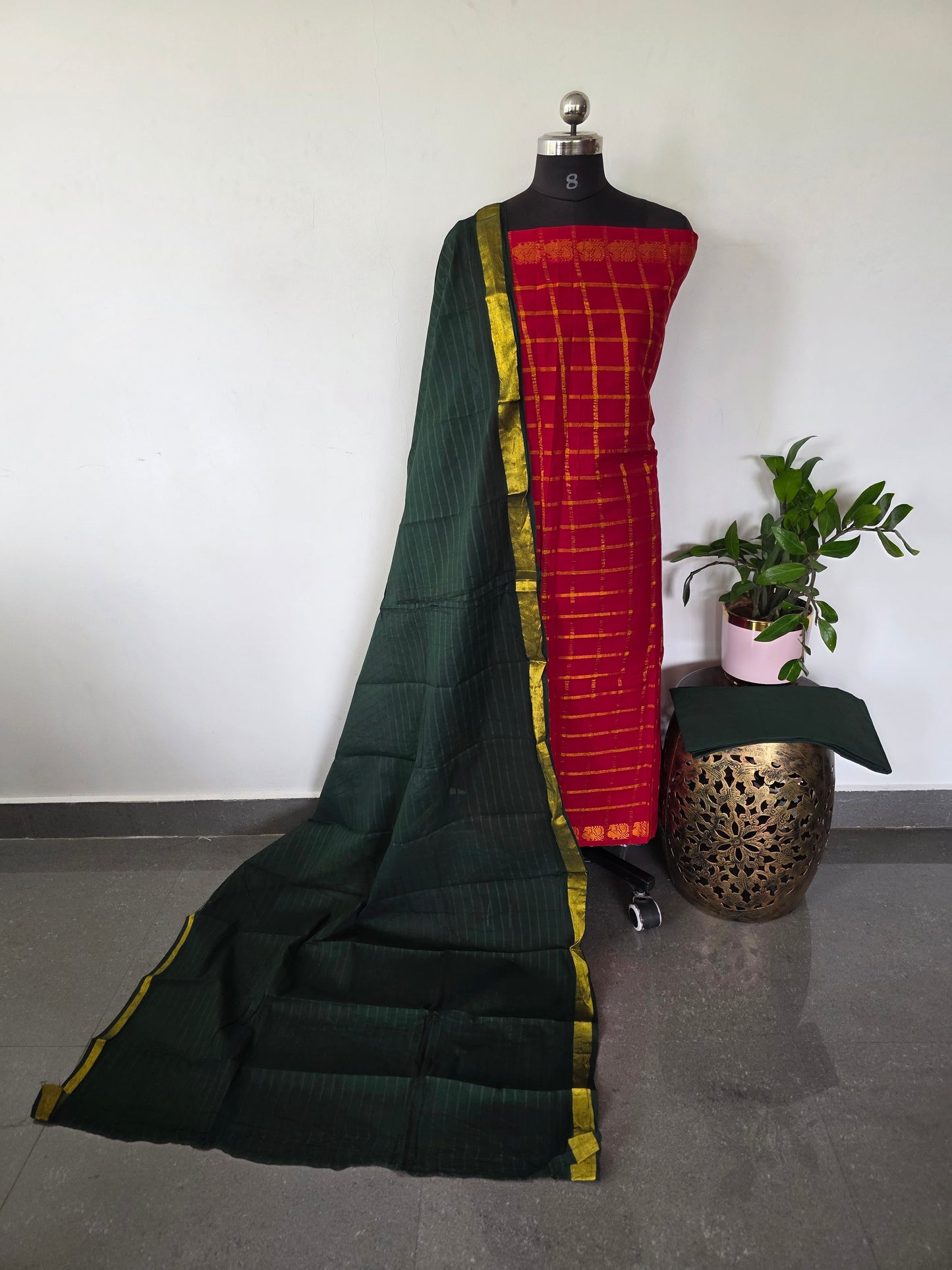 Madurai Sungudi Pavithra checks salwar set - MS79