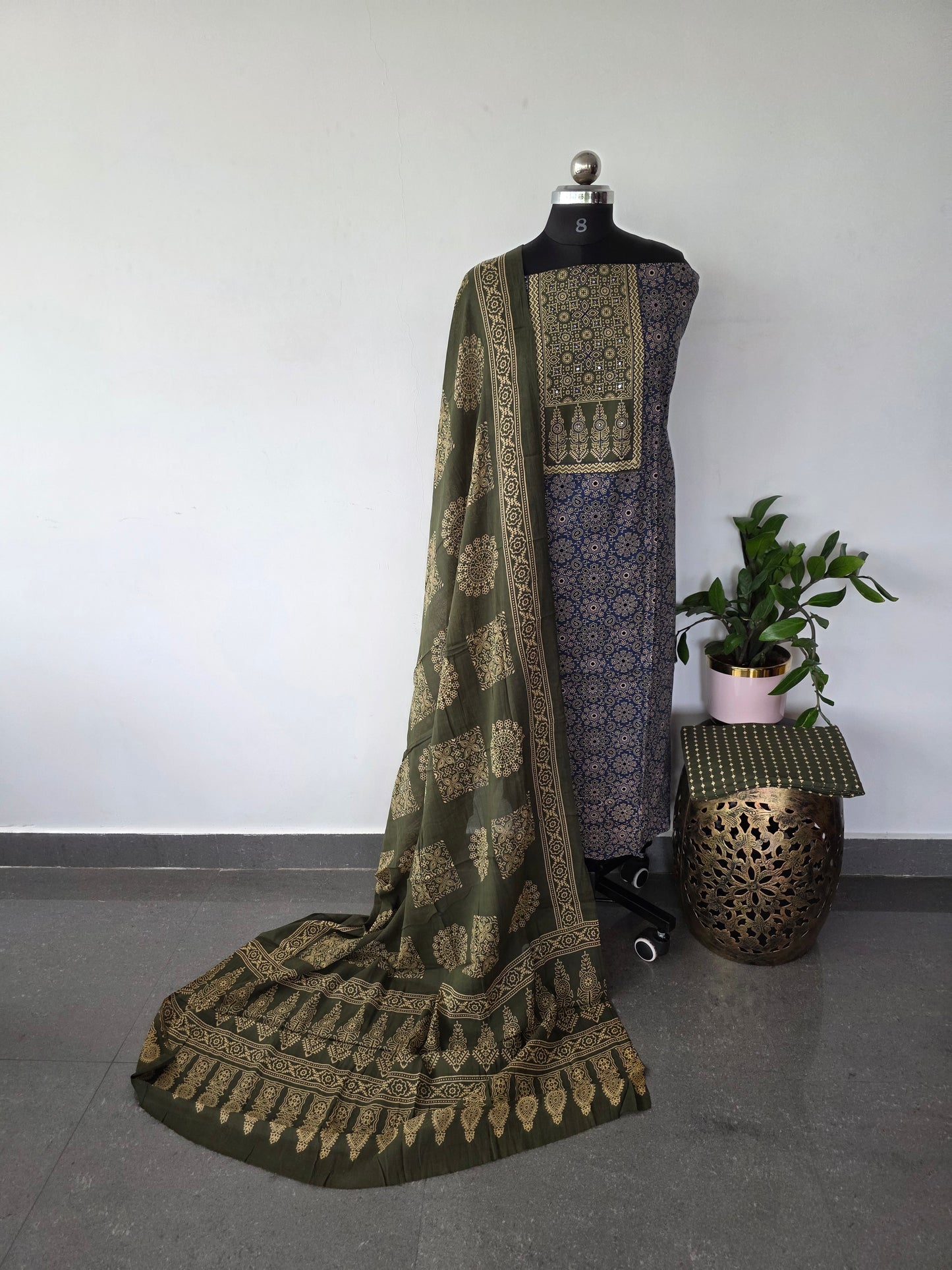 Gamthi ajrakh cotton set - BA283