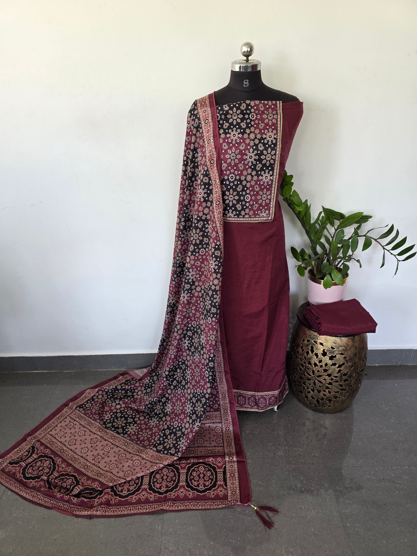 Fancy vichtra ajrakh silk set - CLA130