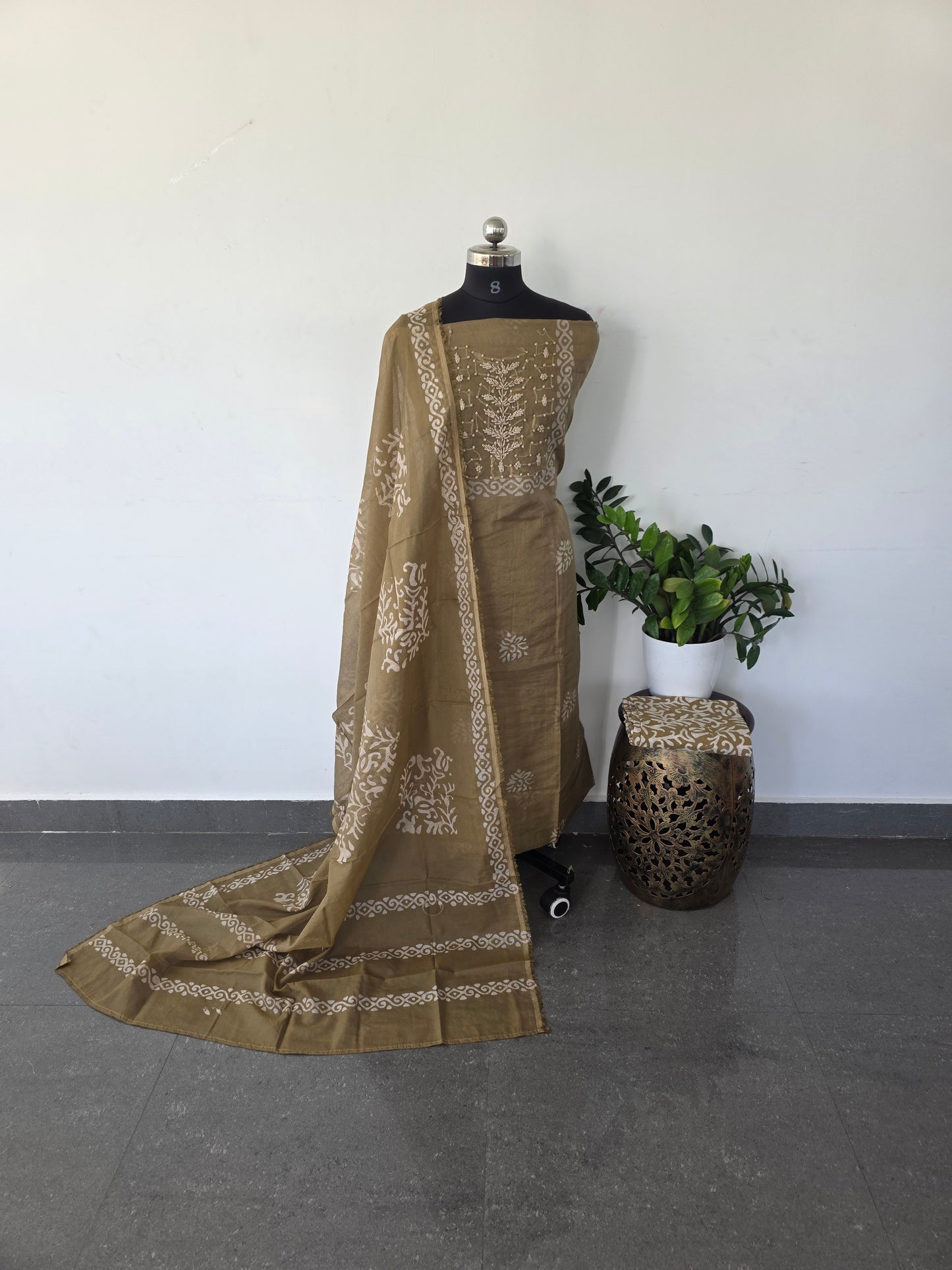 Premium embroidery kota set (2.5 mtrs)- PK3