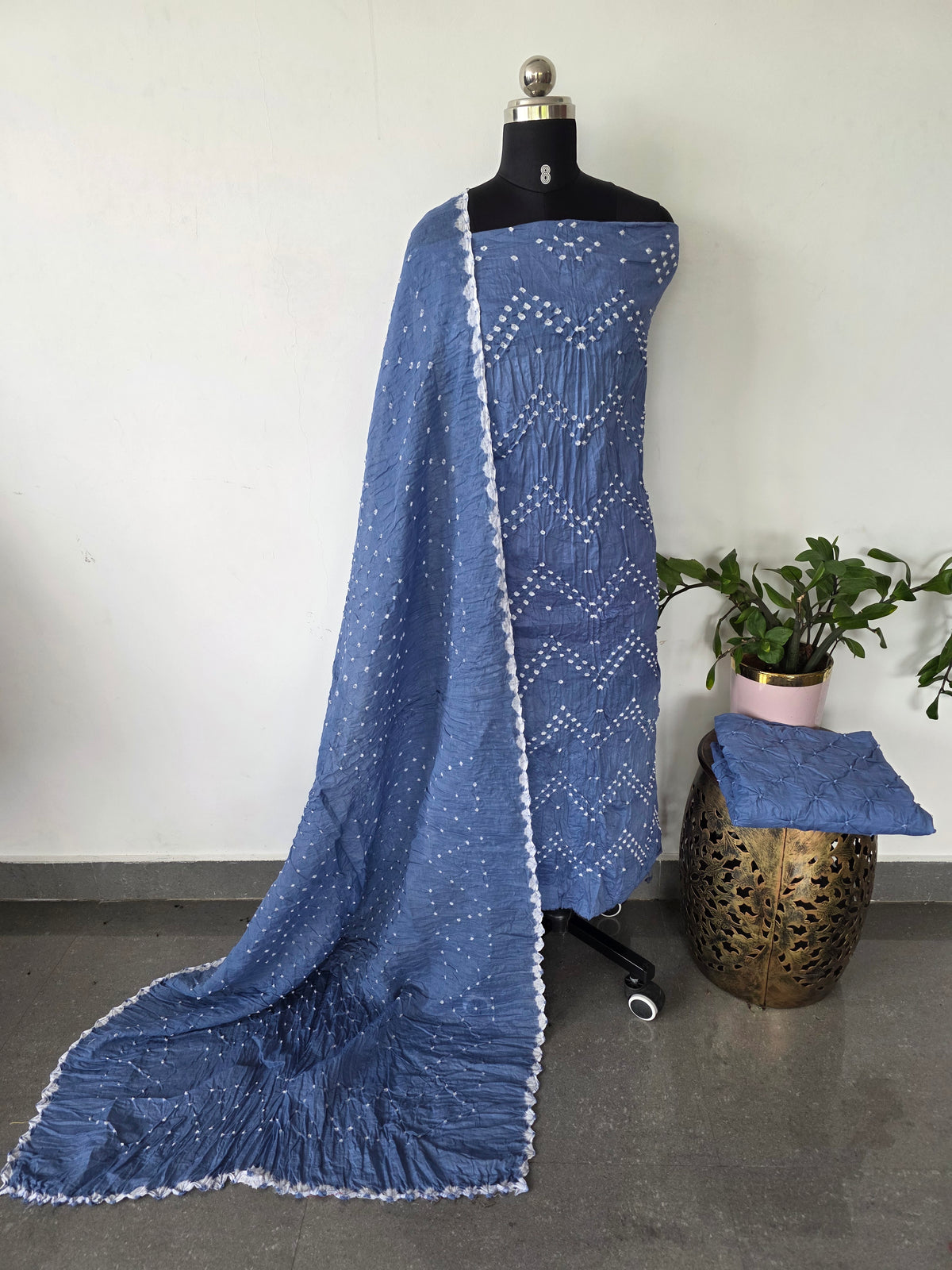 Handcrafted bandhani cotton set -B140
