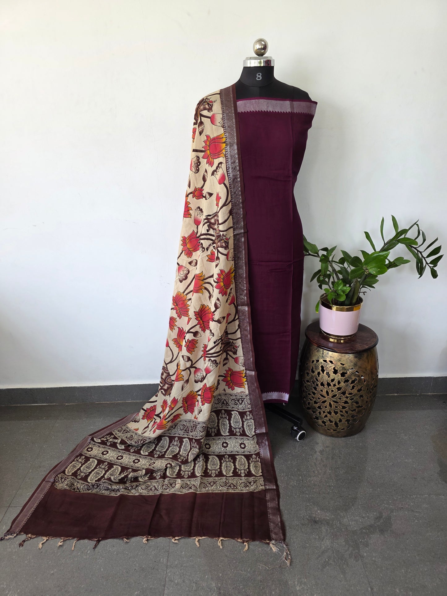 Pure chennuri silk top with pure chennuri silk kalamkari mangalagiri border - AK323
