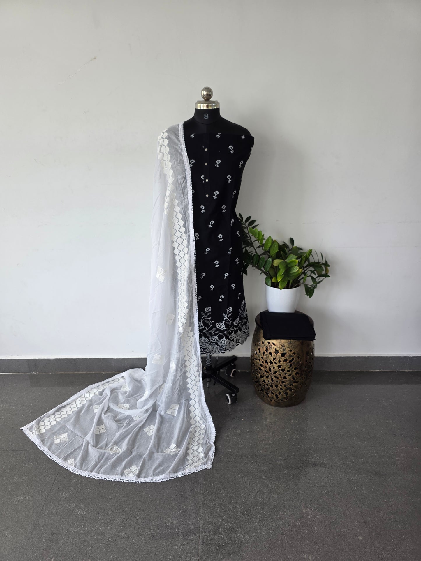 Premium embroidery cotton set (2.5 mtrs) - DS49