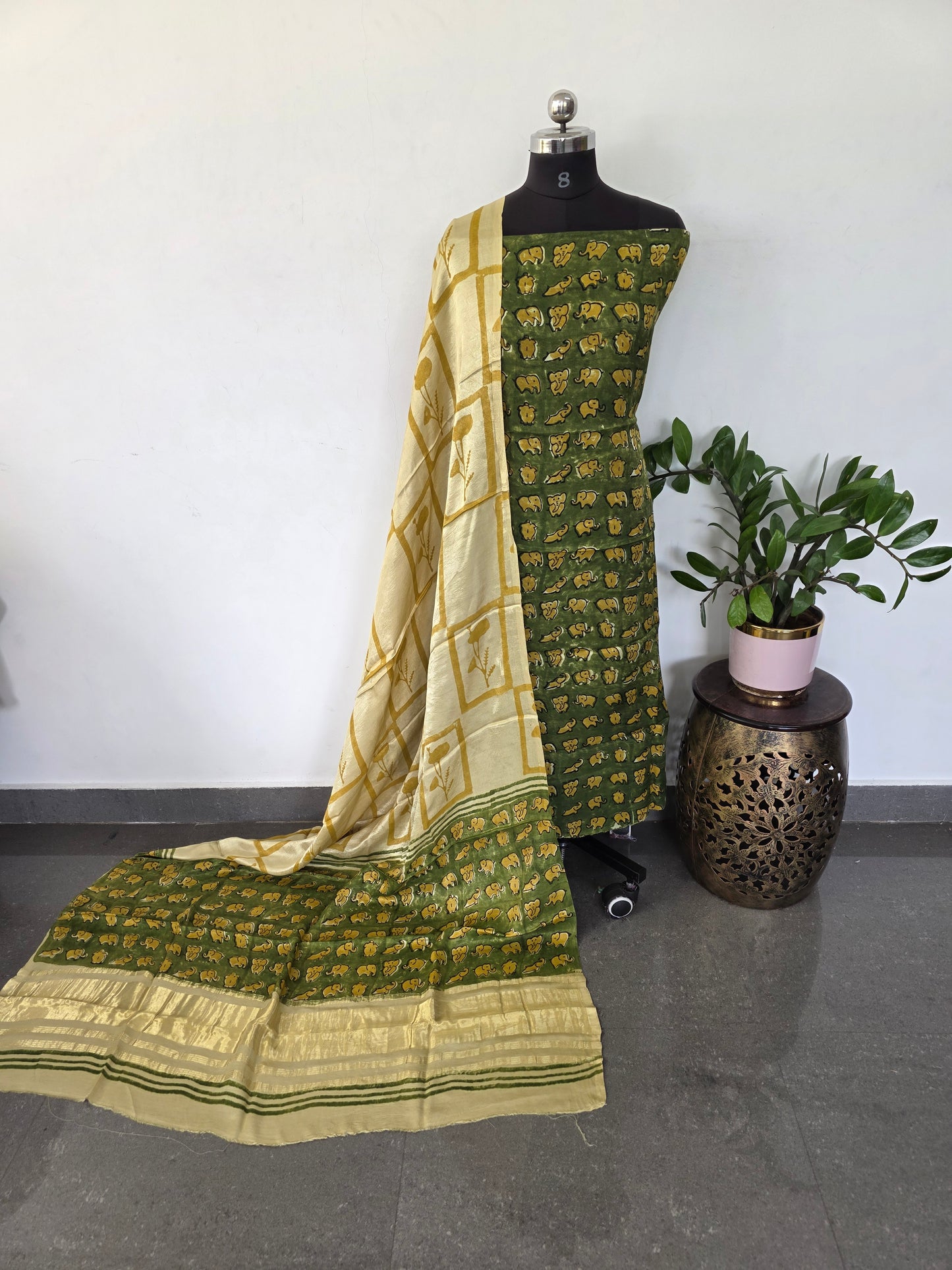 Handblock jaipuri satin modal silk set with lagdi patta pallu- HZ15