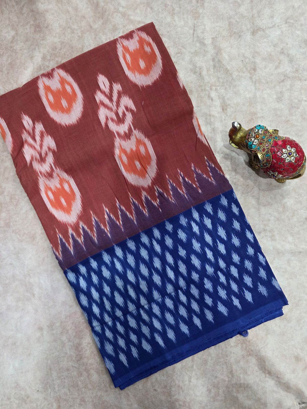Handloom ikkat soft cotton saree - WW239