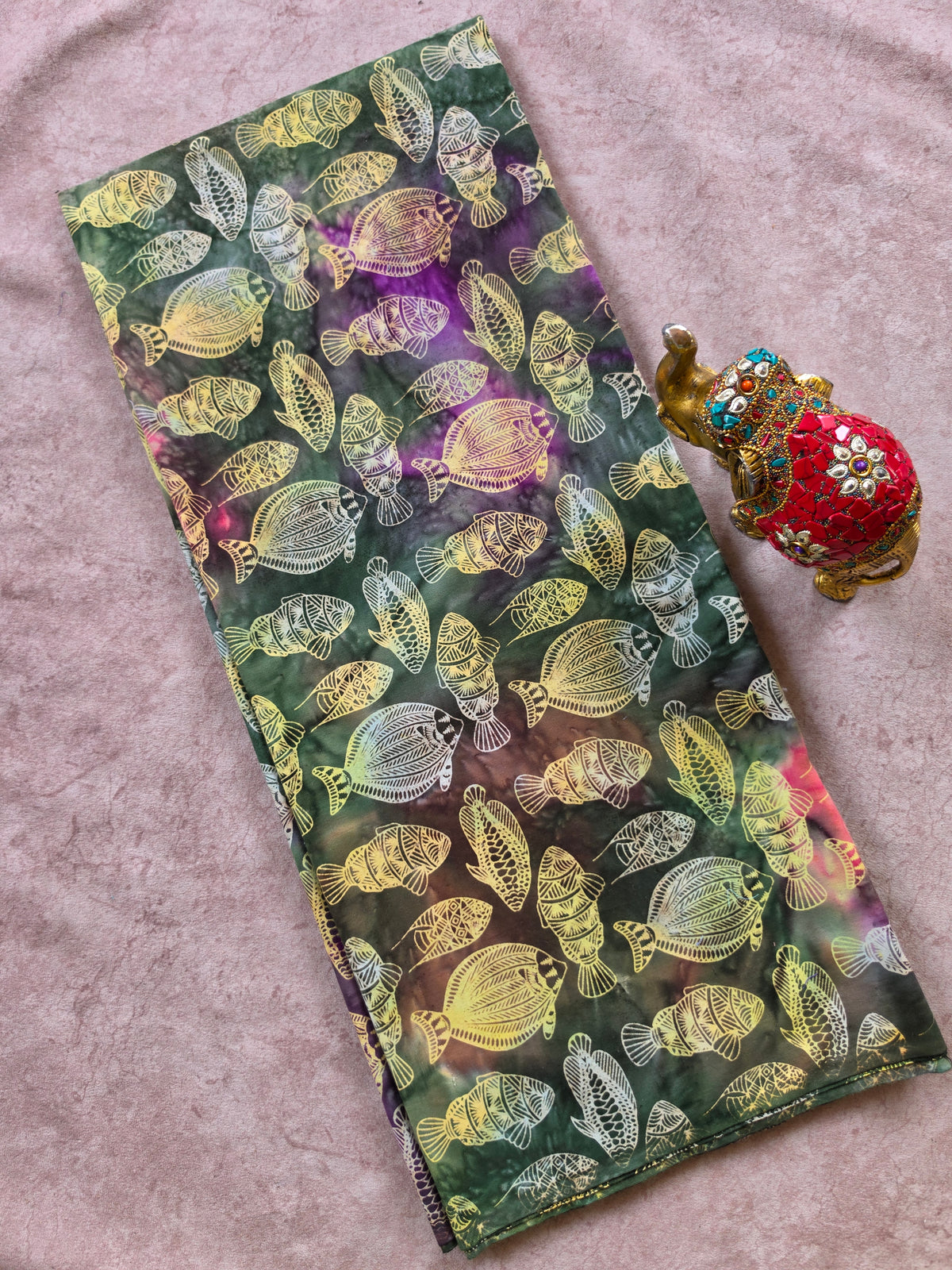 Handcrafted batik cotton running material -HB140