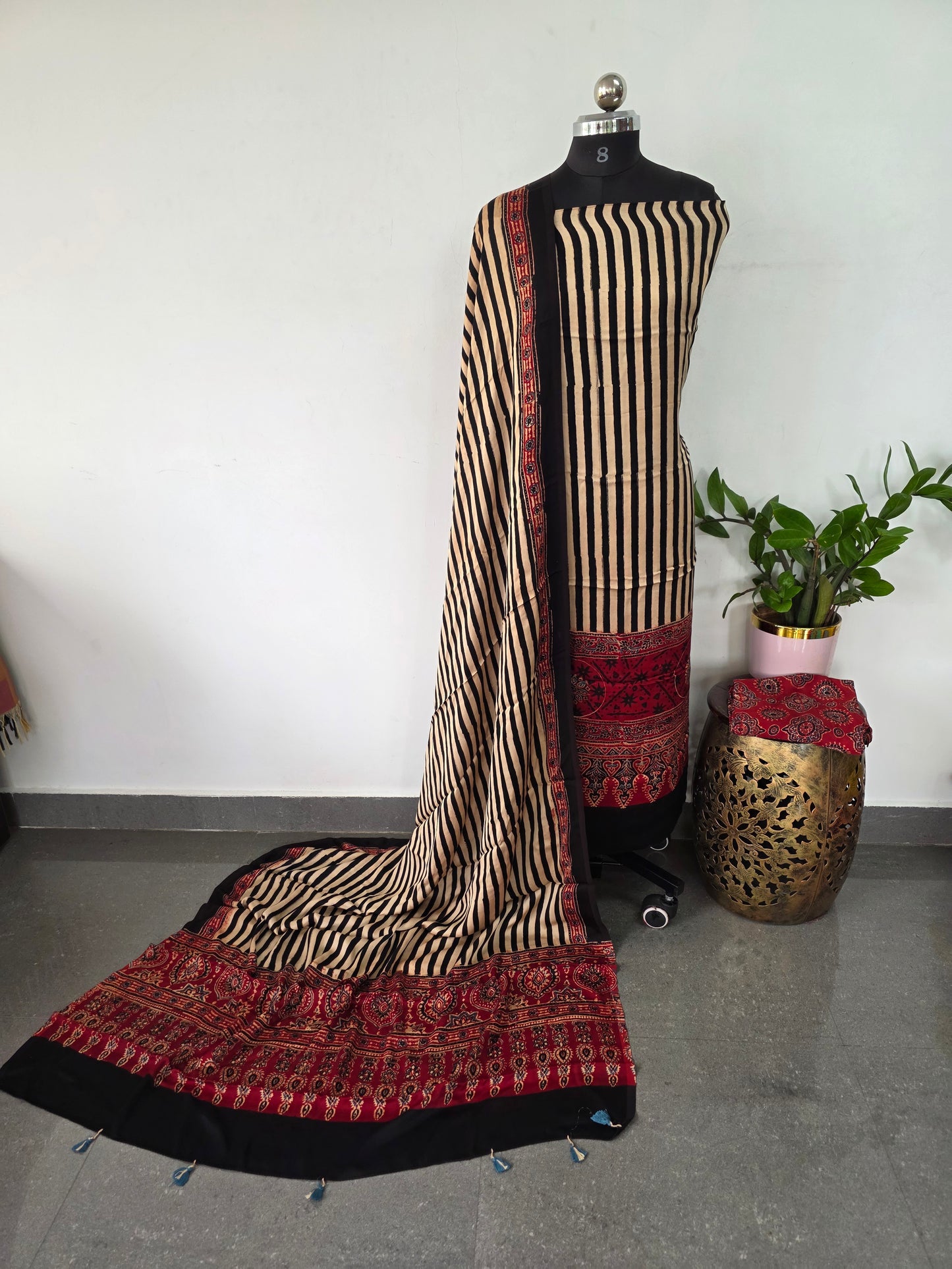 Handcrafted ajrakh modal silk set - HZ88