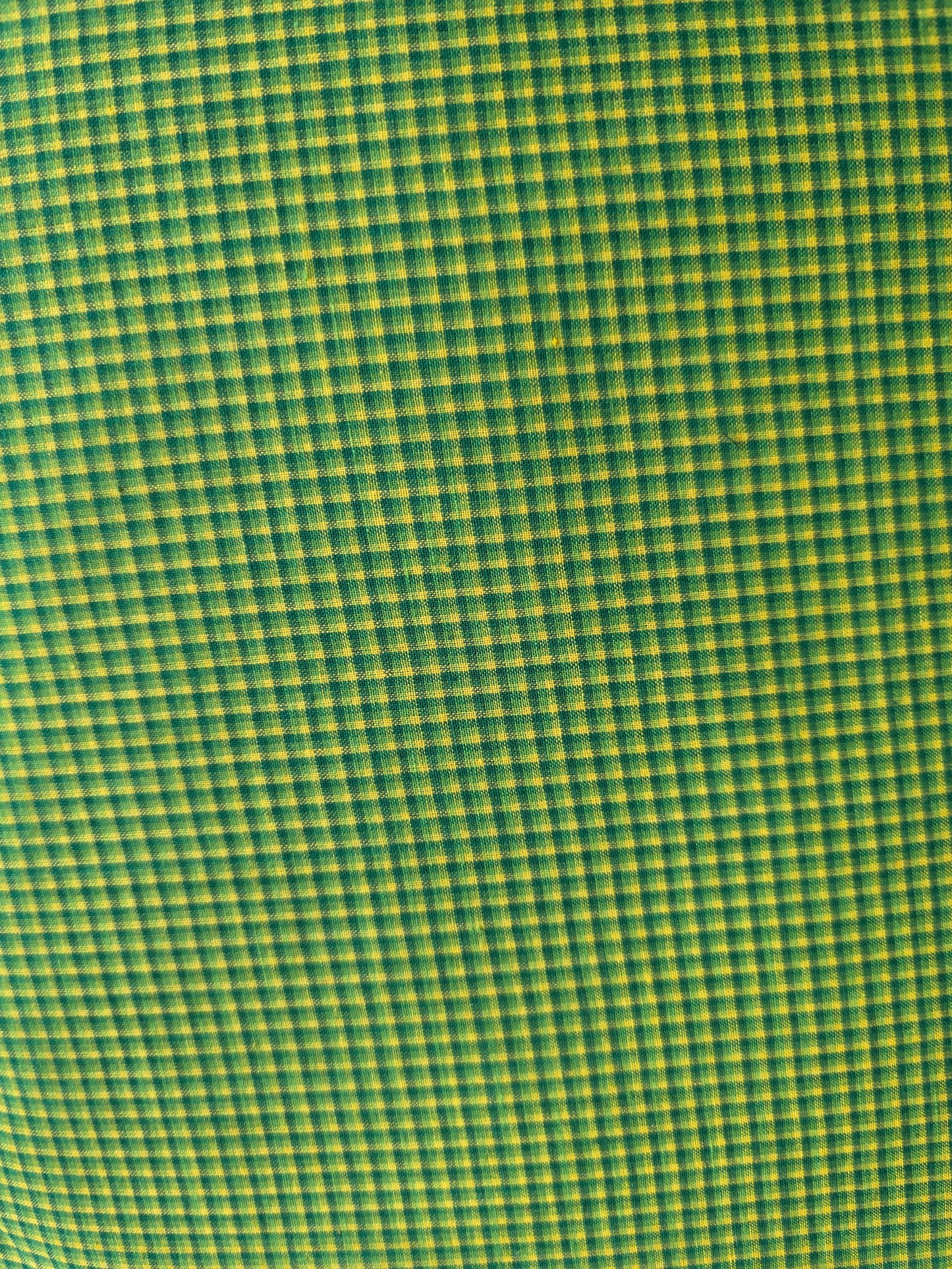 Mini Checked prewashed south cotton running material (0.5 mtrs) - HRM284
