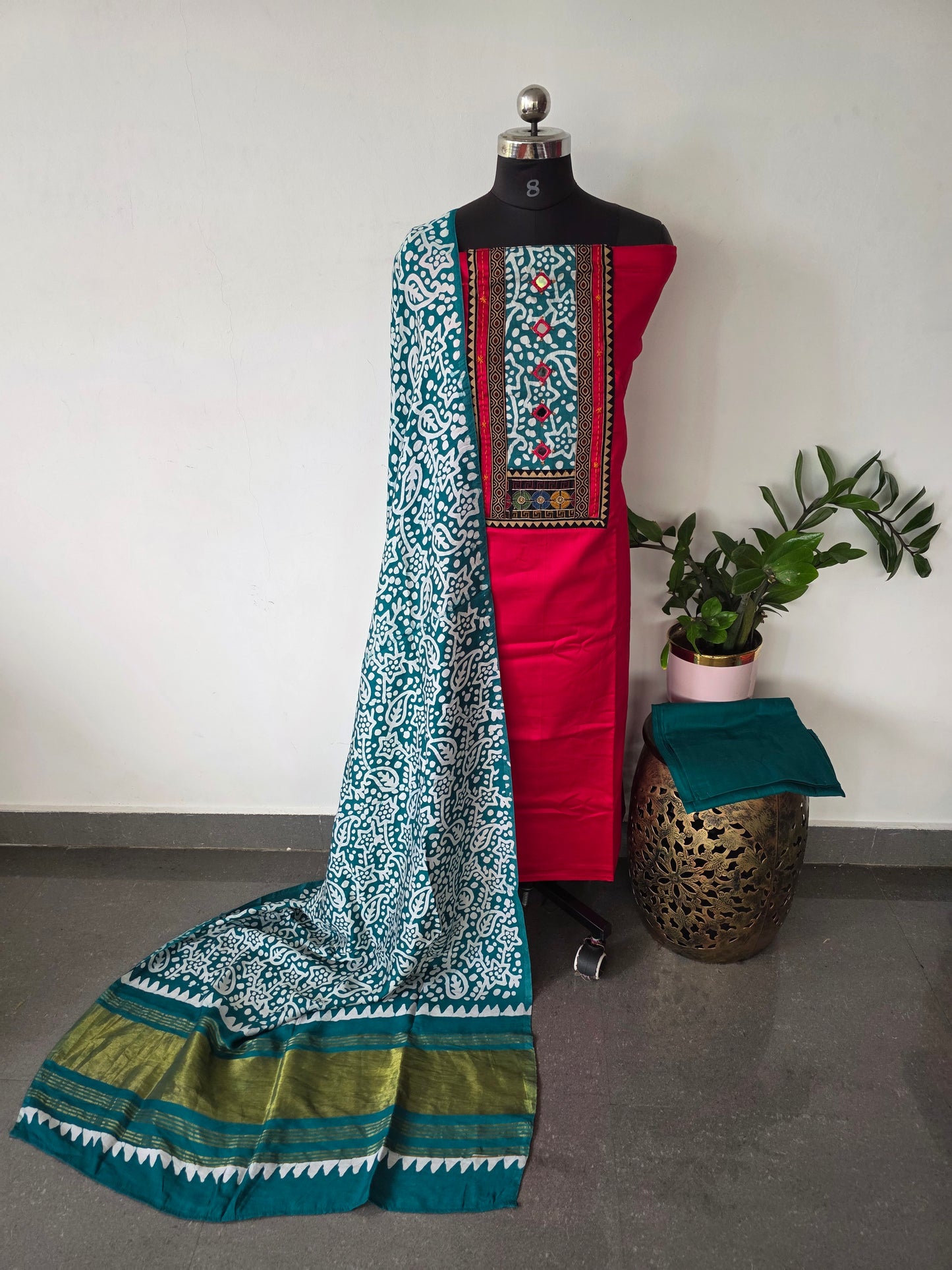 Premium Satoon cotton top with lagdi patta chanderi shawl - AS56