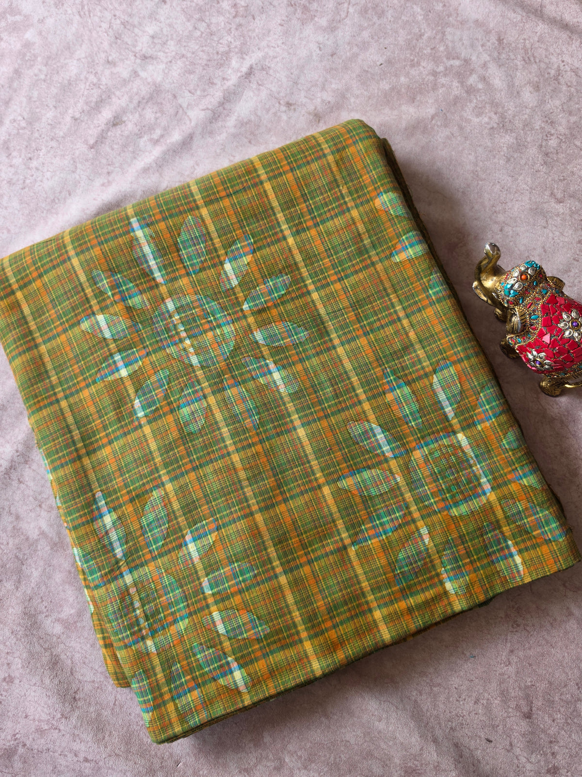 Handcrafted batik checked cotton running material -HB65