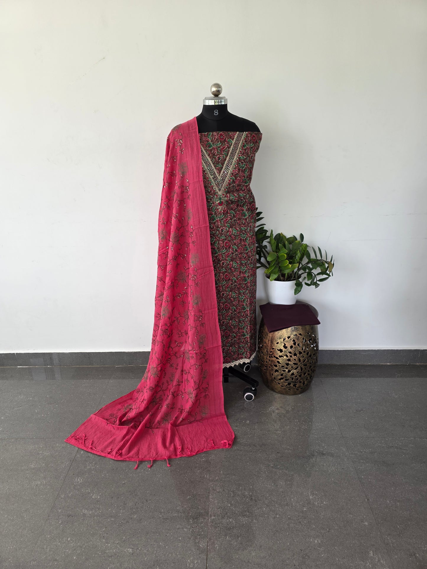 Premium embroidery jaipuri cotton set (2.5 mtrs)-DS142