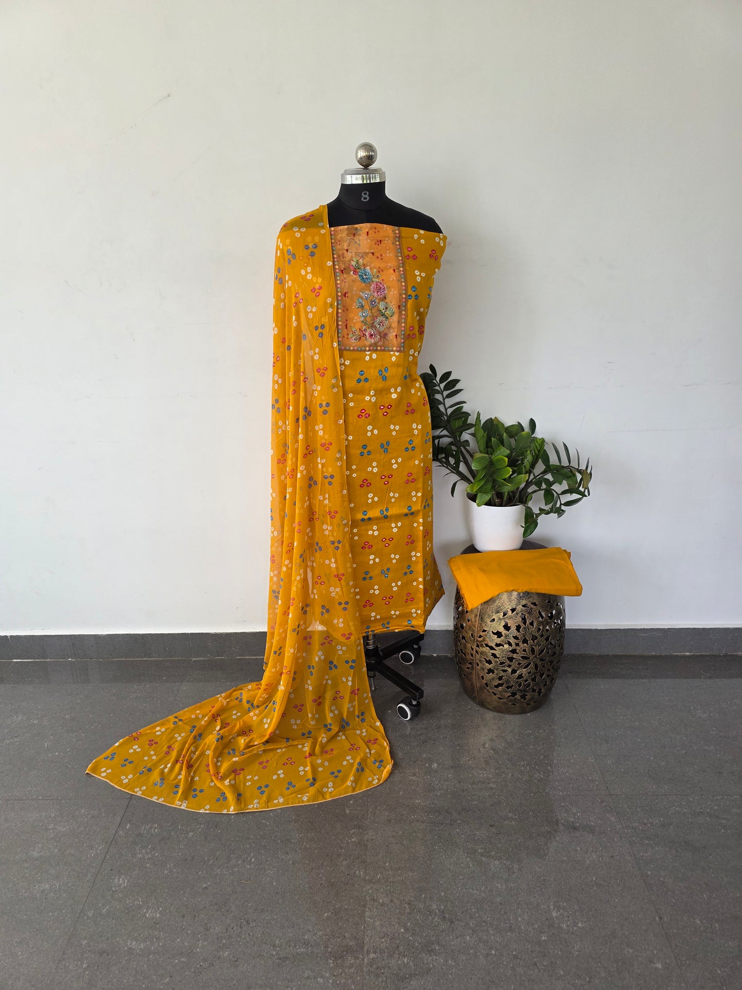 Satin bandhini cotton set with chiffon shawl-DS145