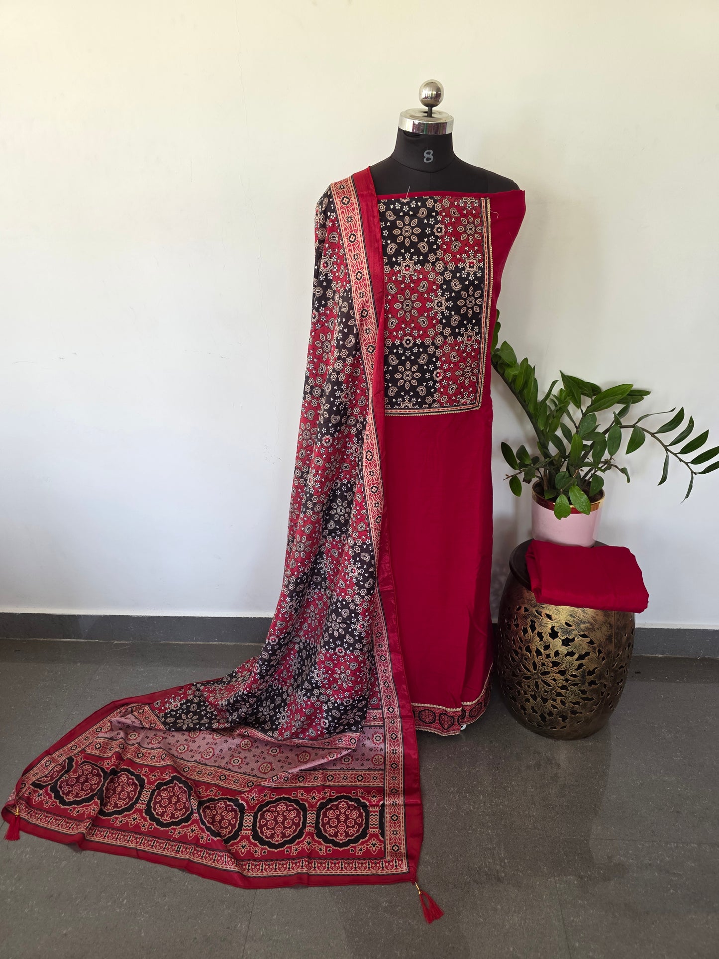 Fancy vichtra ajrakh silk set - CLA128