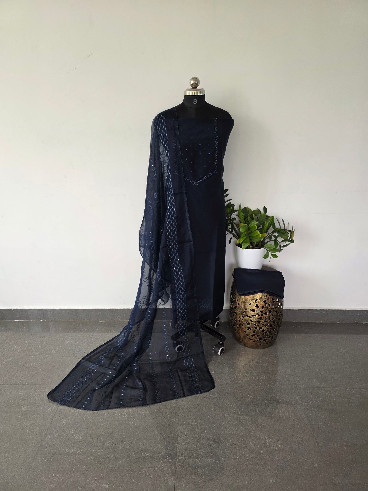 Fancy embroidery soft silk set - 213