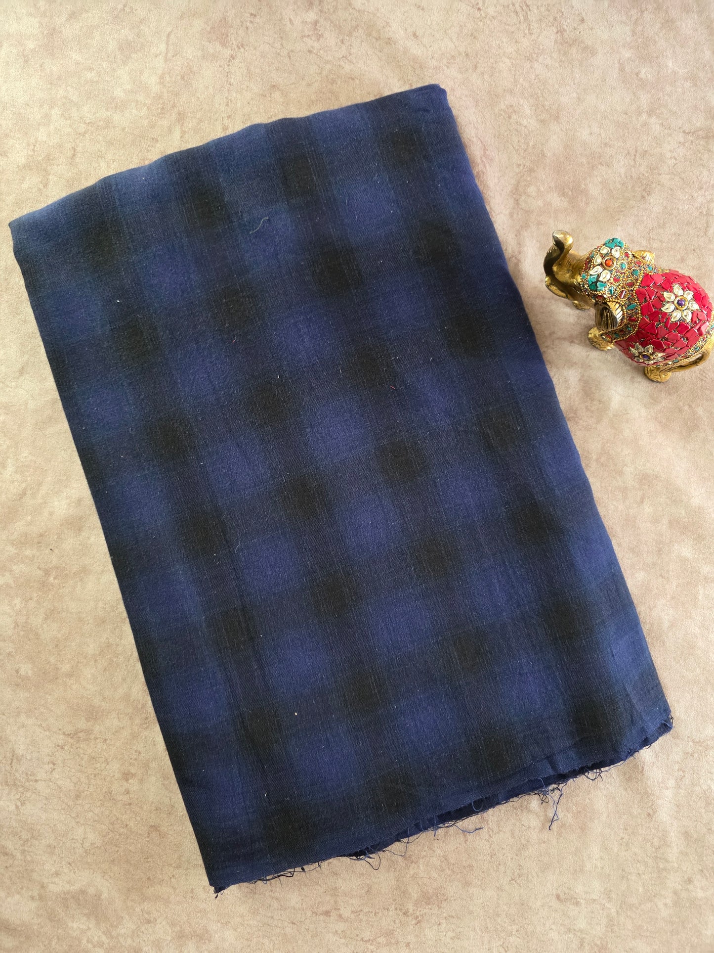 Prewashed Checked south cotton running material (0.5 mtrs) - HRM314
