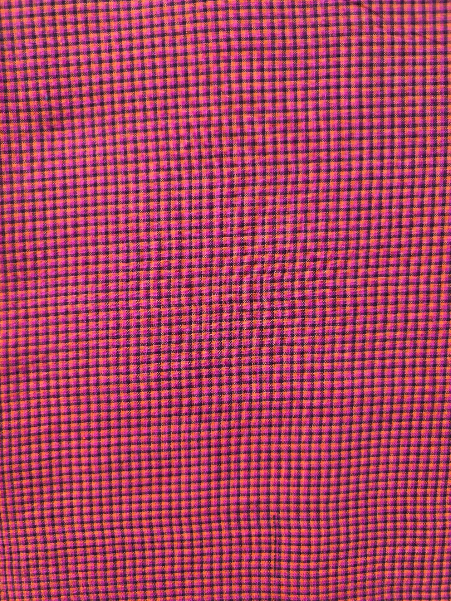 Mini Checked prewashed south cotton running material (0.5 mtrs) - HRM285