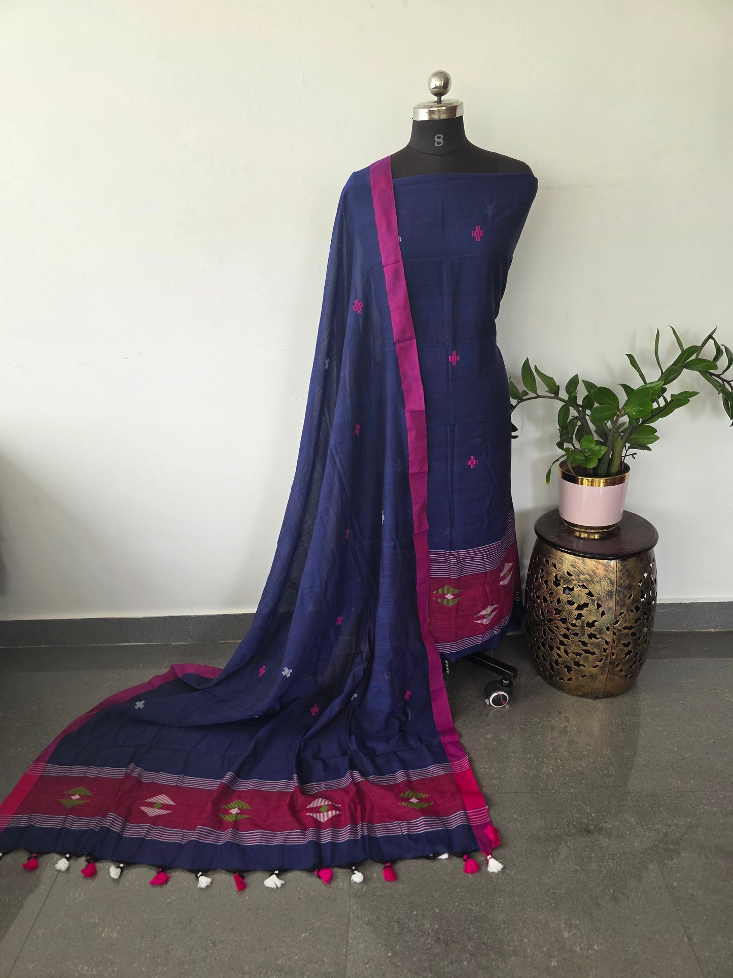 Bhujodi salwar set - BB575