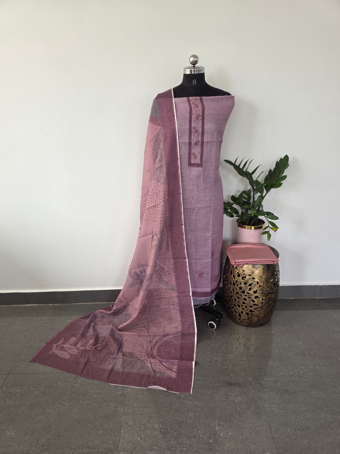 Fancy linen set - 40