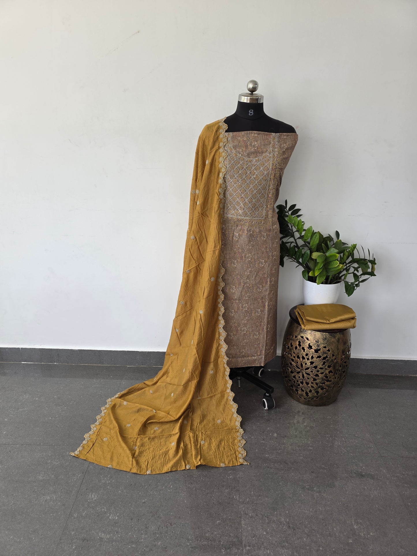 Fancy embroidery modal silk set - DS59