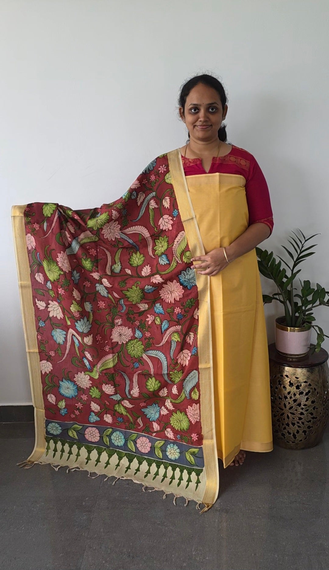 Premium mangalagiri handloom cotton with pure pen kalamkari duppatta -101