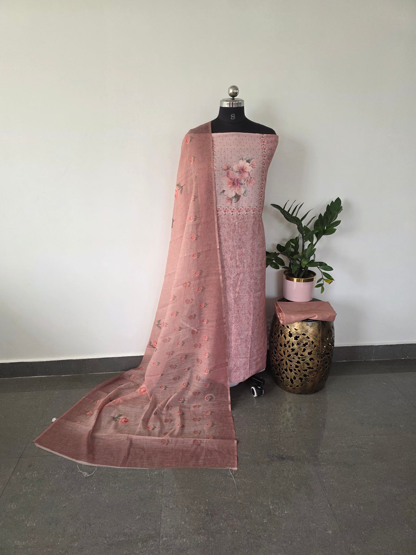 Fancy linen set - 75