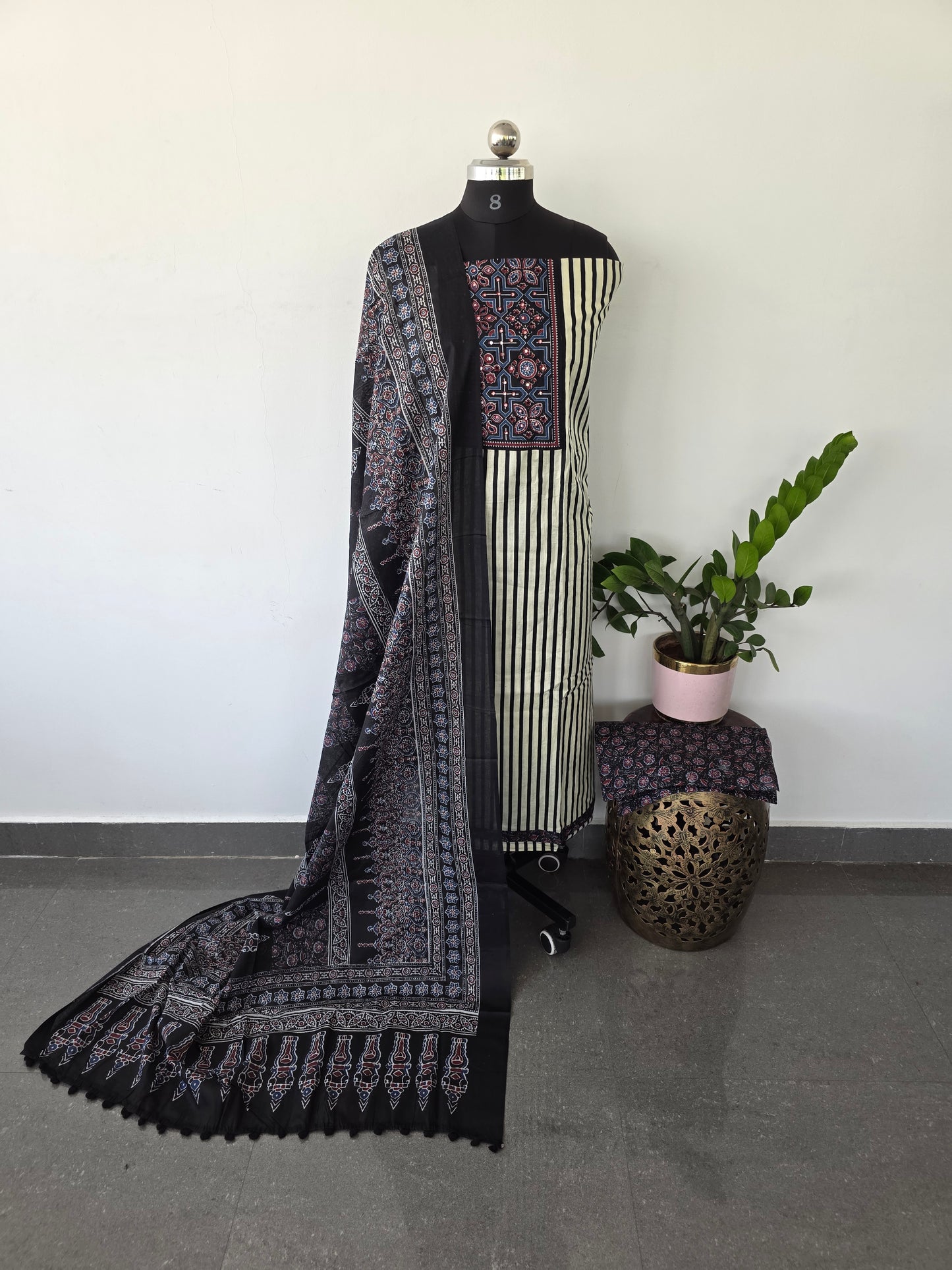 pure cotton set with ajrakh yoke- CLA179