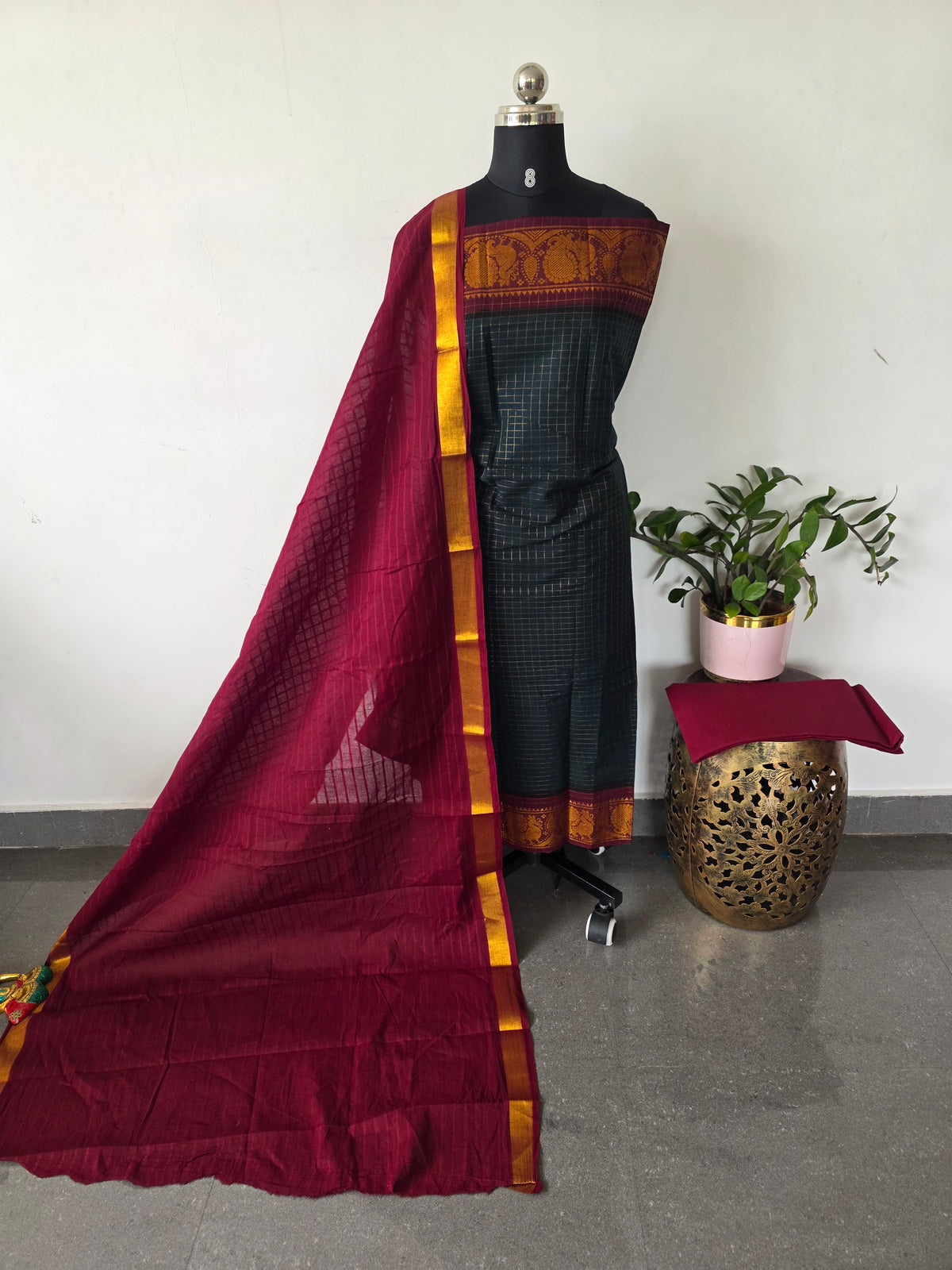 Madurai sungudi zari kattam salwar set(Green) -MS124