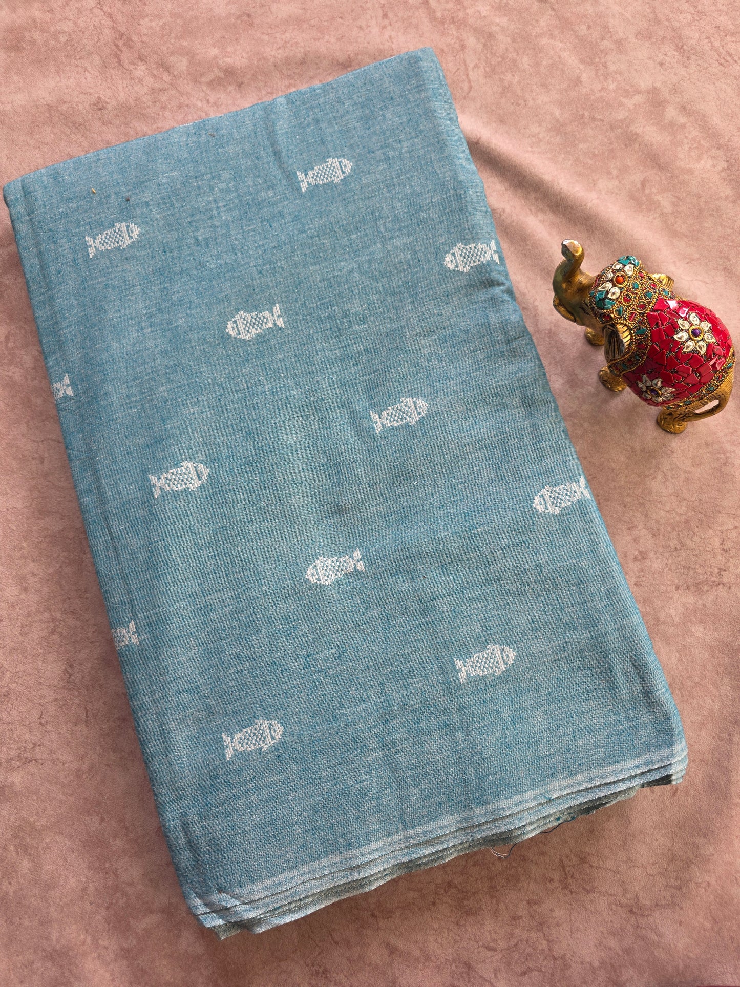 Prewashed fish jamdhani south cotton running material- HRM380