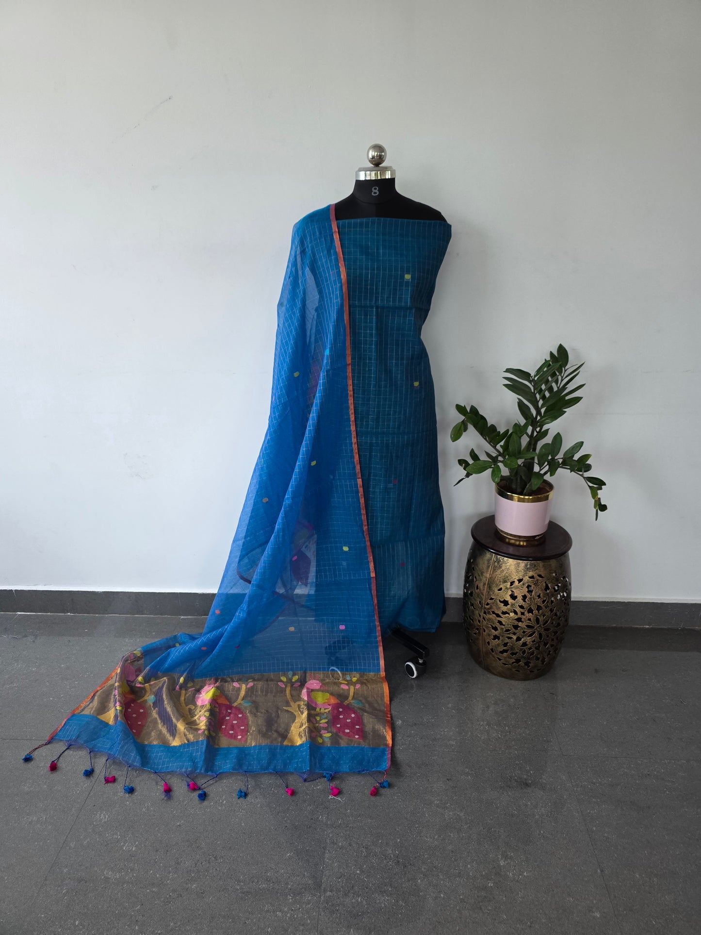 Premium zari checked muslin jamdhani set - HU85