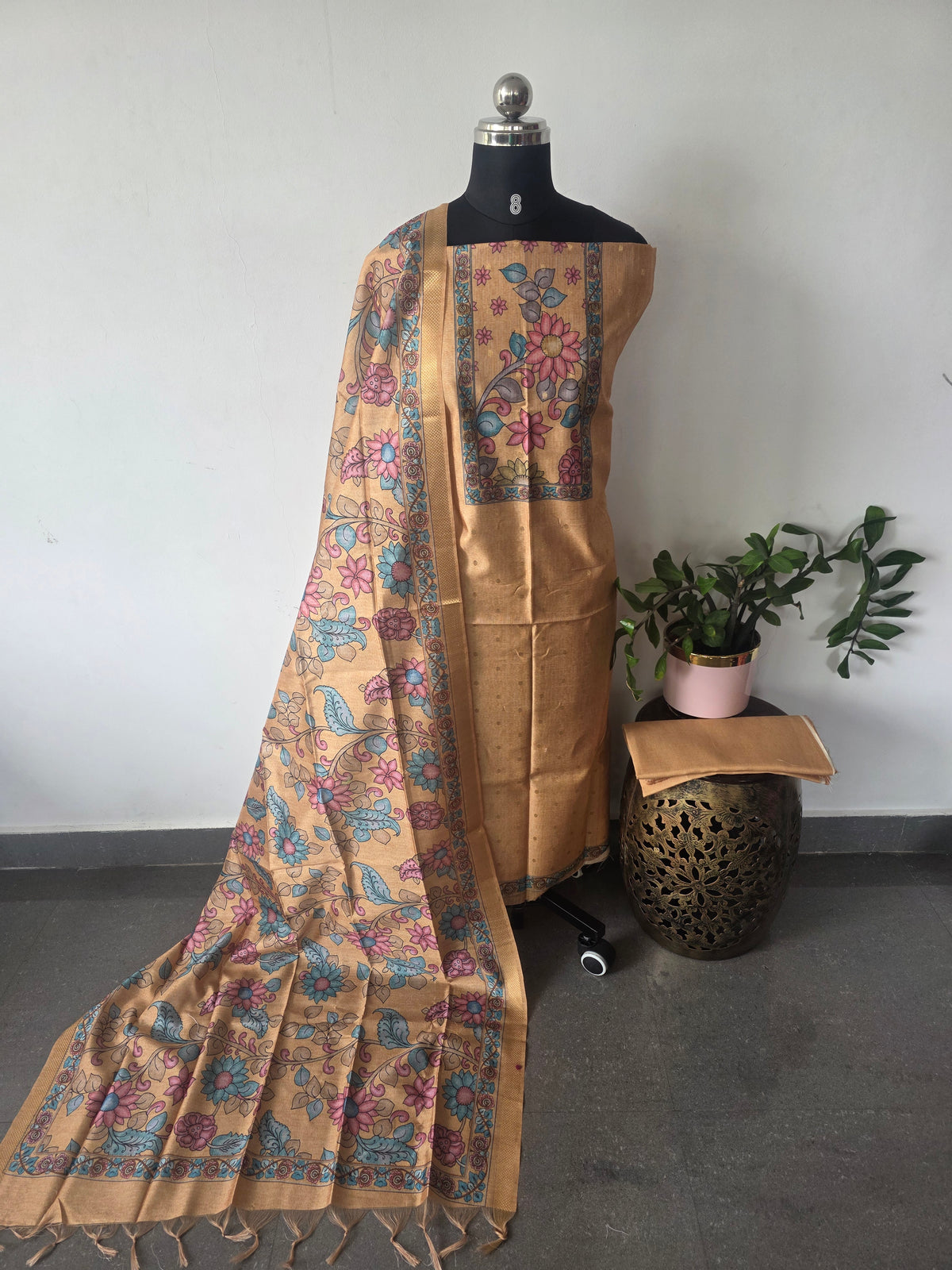 Kalamkari - Tussar silk set with zari butta - AS140