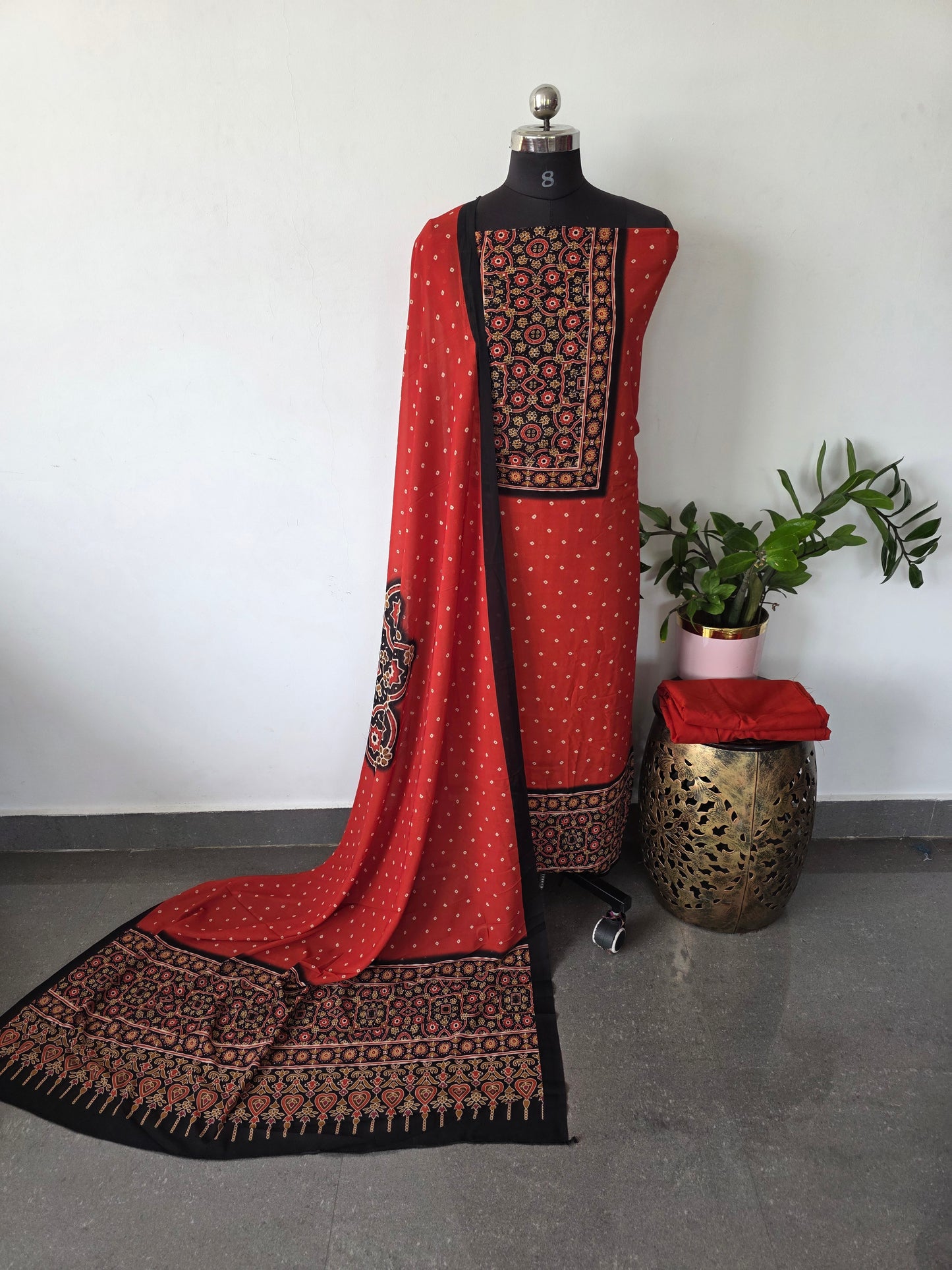 (Preorder 15 days dispatch time)Fancy ajrakh georgette set (with lining) - AS70