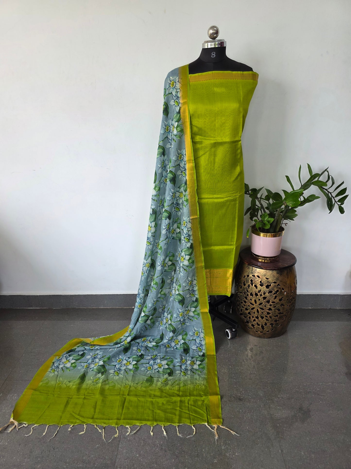 Handloom mangalagiri silk top with pure mangalagiri digital silk shawl - ML15