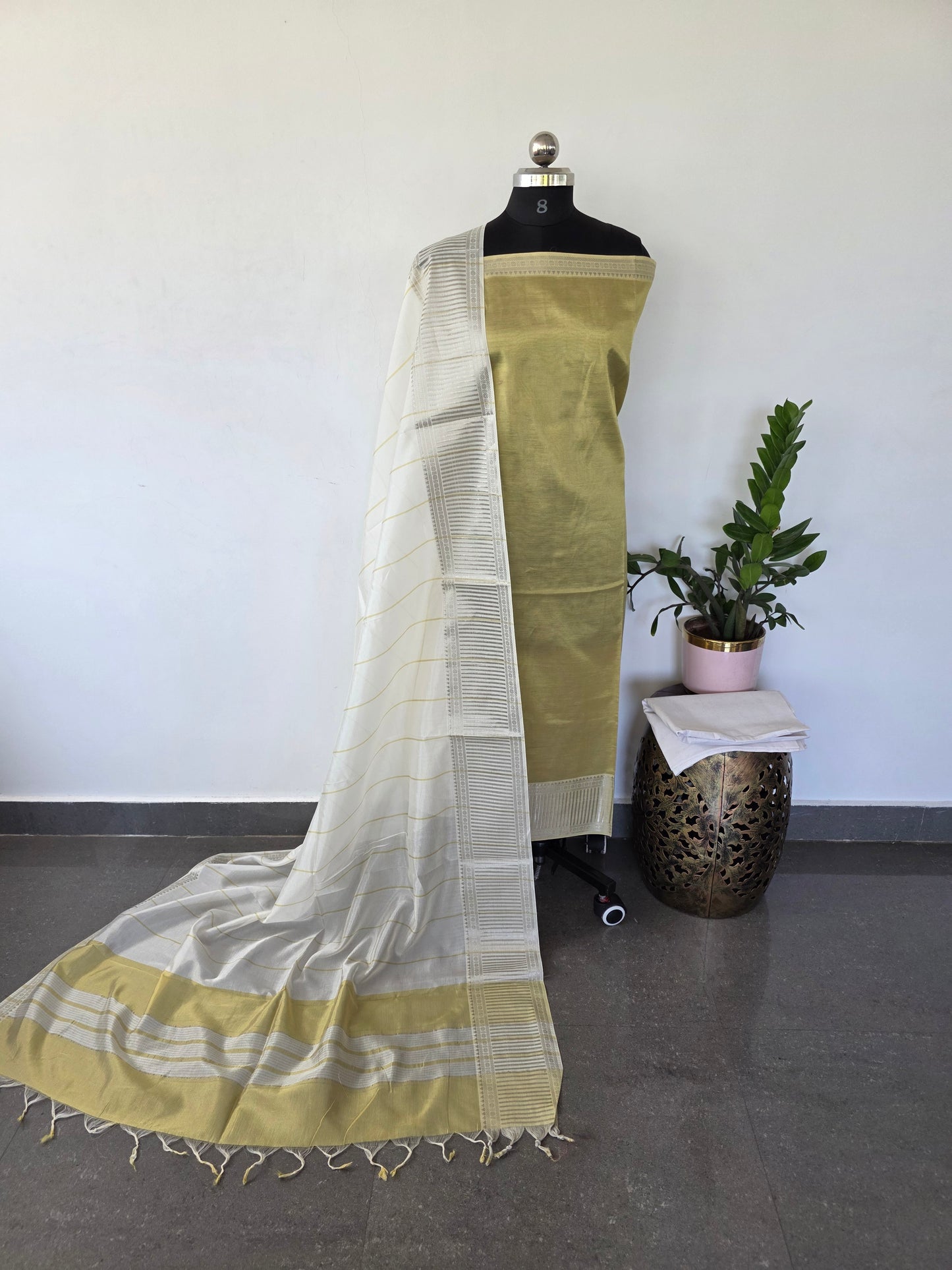 LT Mangalagiri pattu set with big border - MAA54
