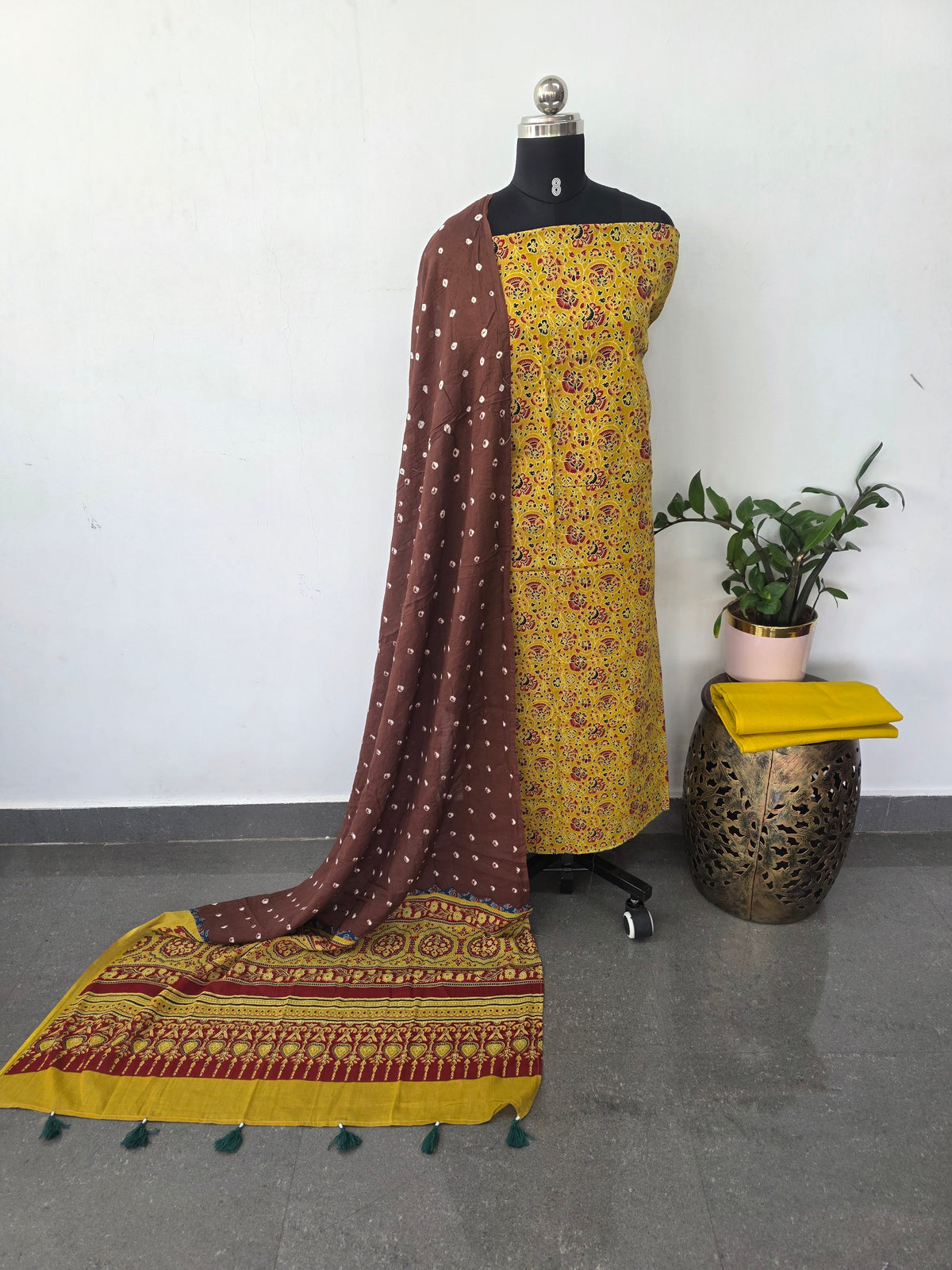Handcrafted ajrakh cotton set with bandhini duppatta-HZ360